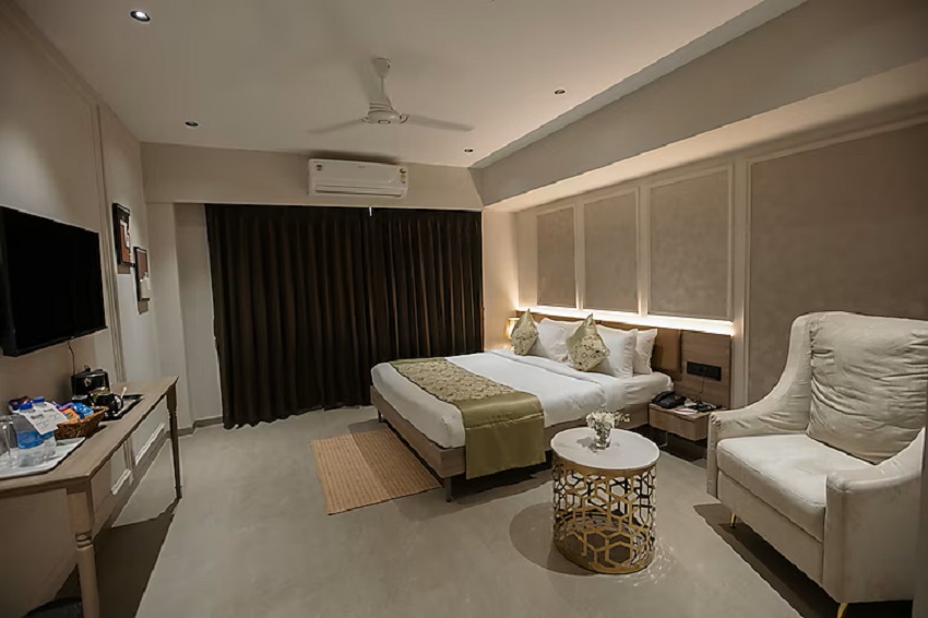 Biznotel By Pride Surat