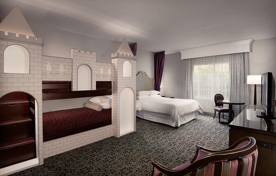 Anaheim Majestic Garden Hotel