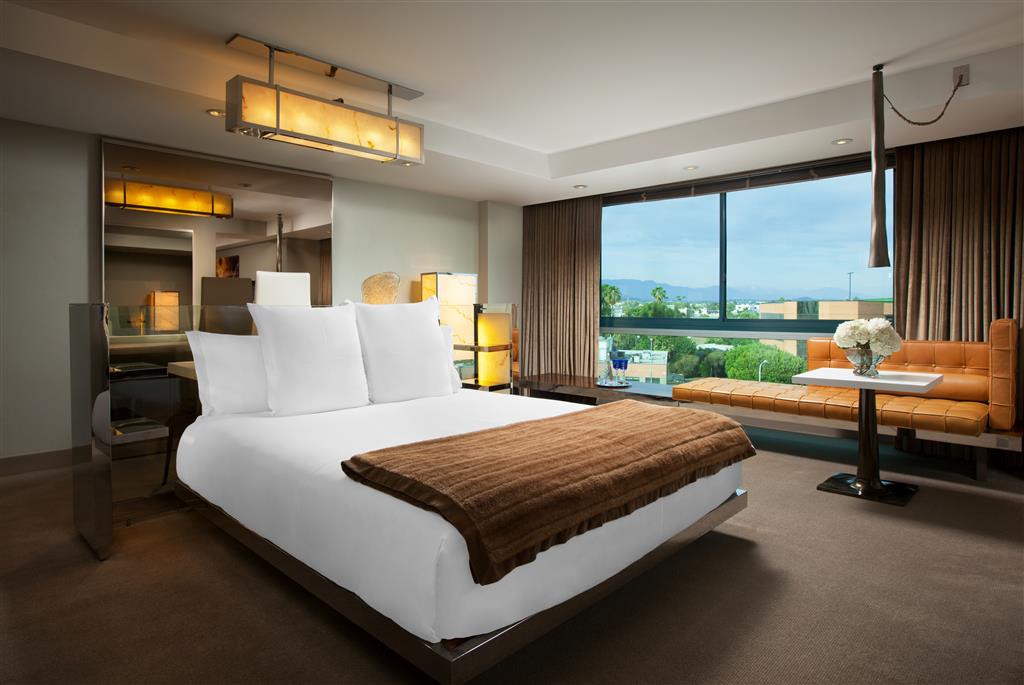 SLS Hotel, a Luxury Collection Hotel, Beverly Hills by null