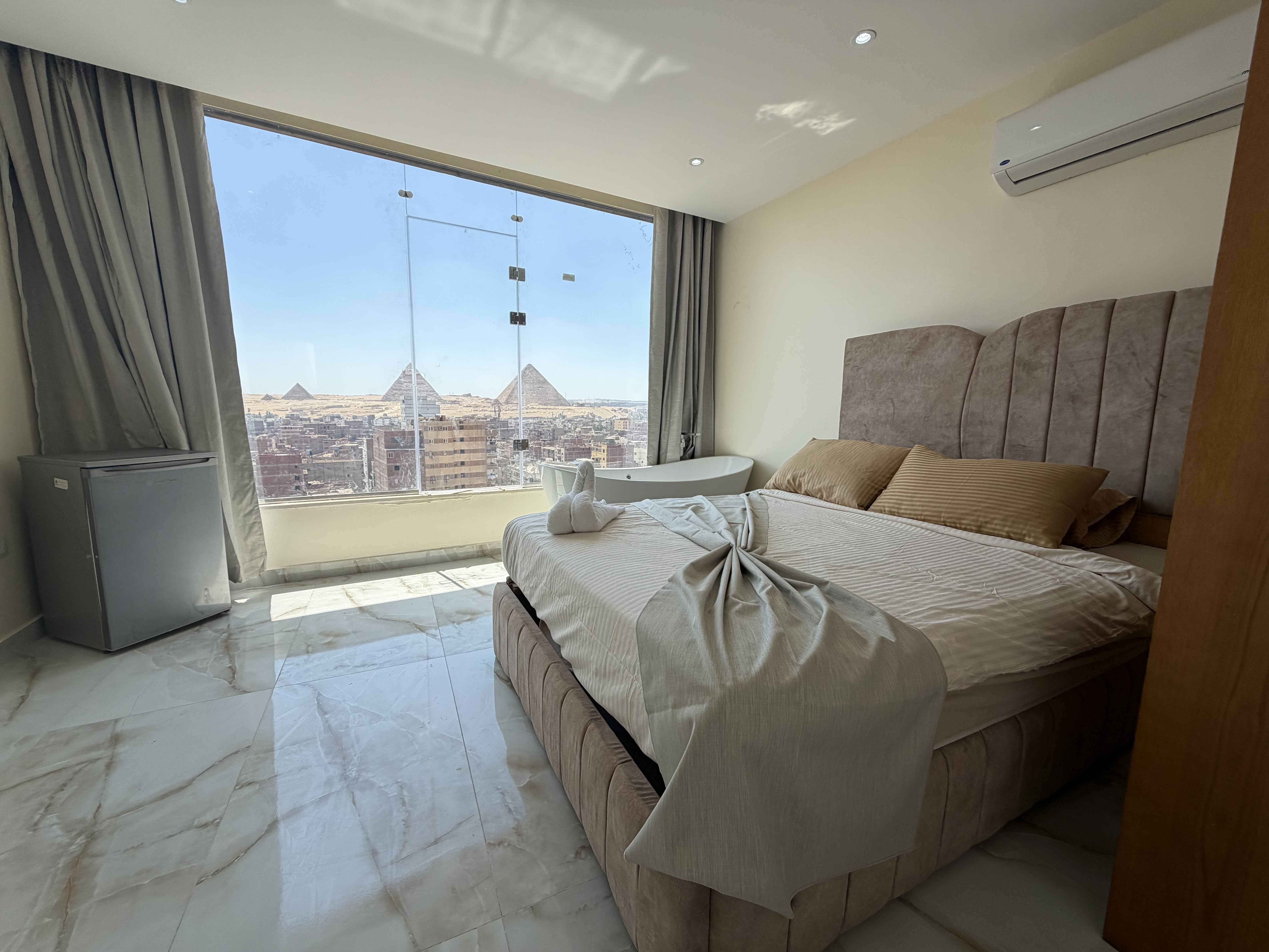 Amon Ra Hotel