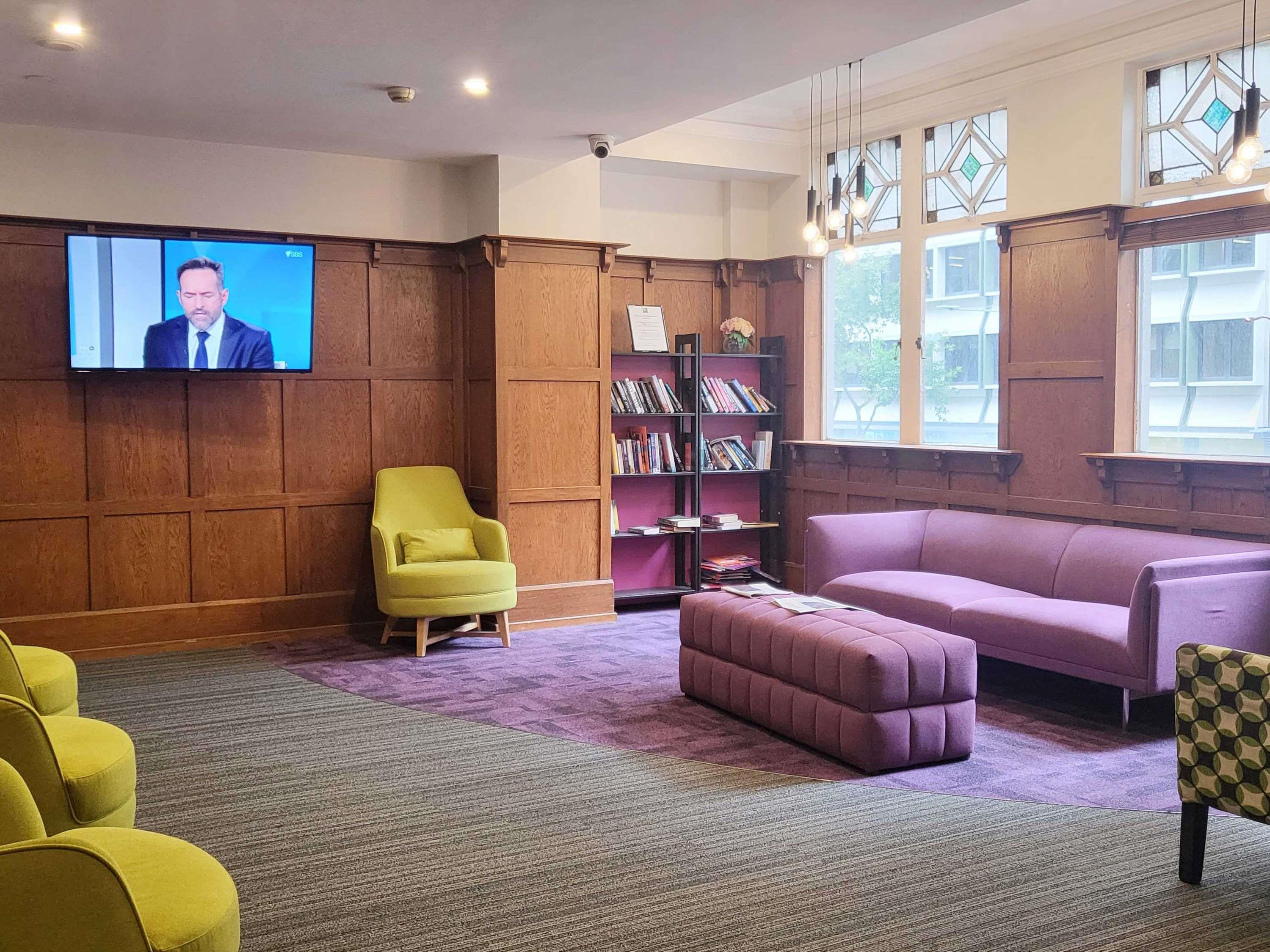 Ibis Styles Kingsgate Hotel