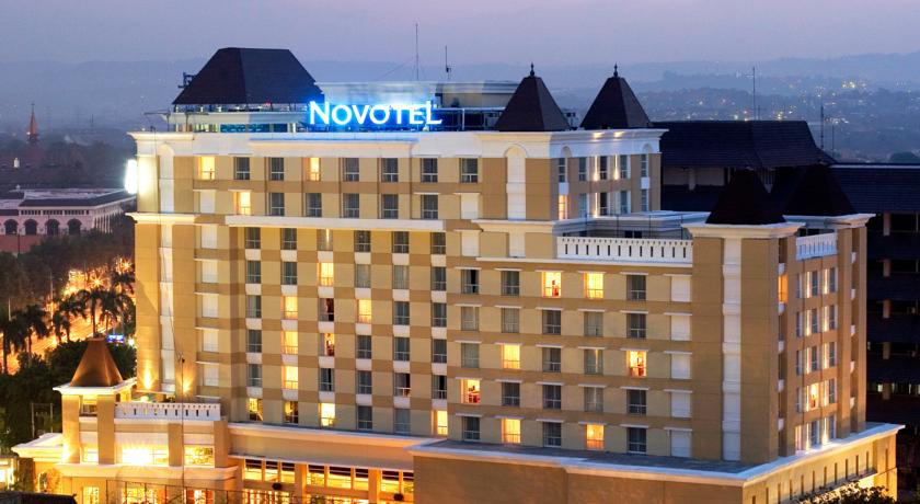 Novotel Semarang by null