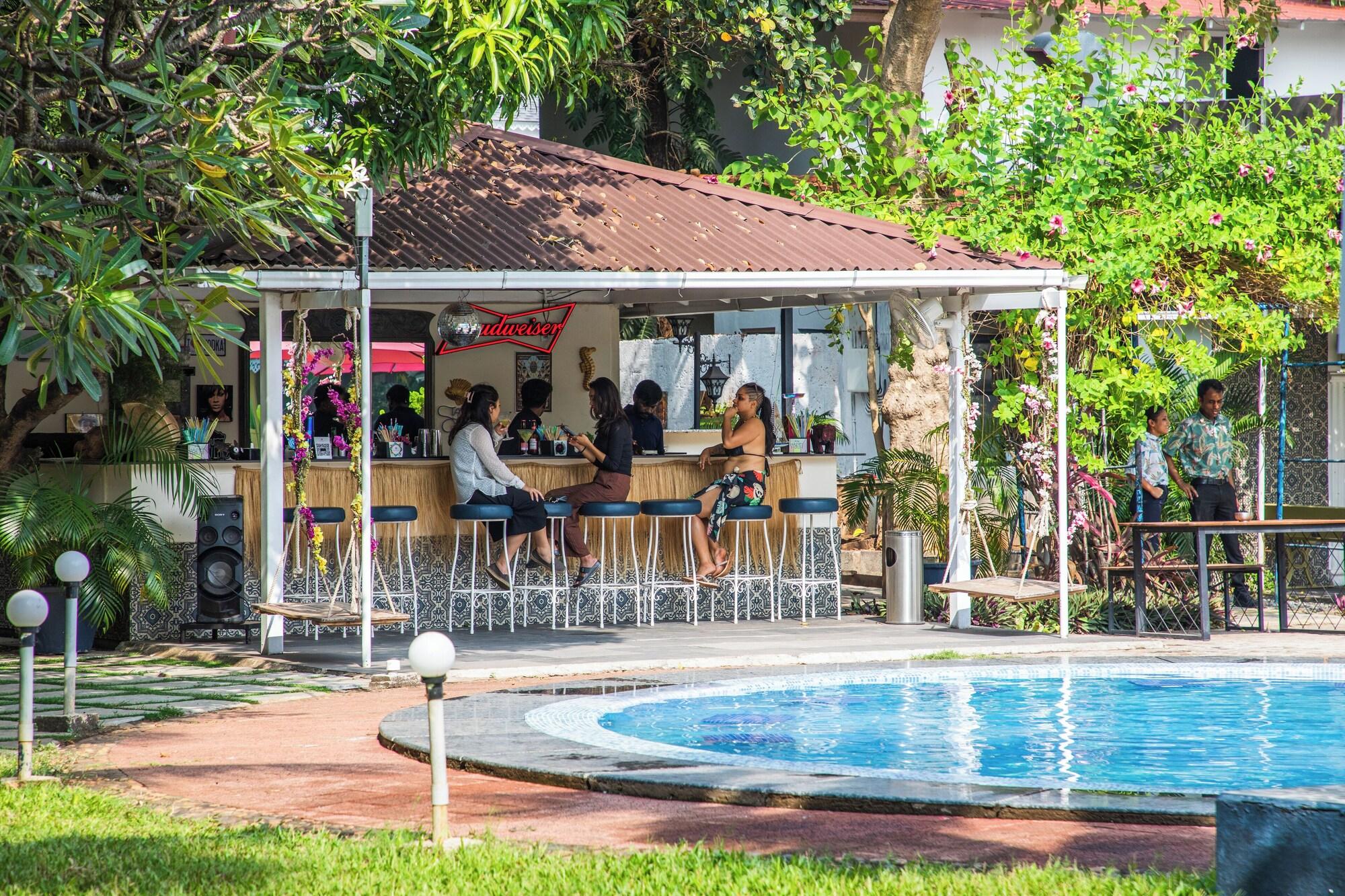 Sashas Holiday Village