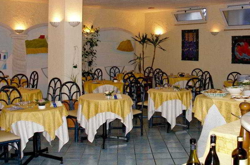 Il Nespolo