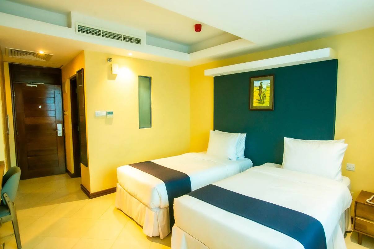 Parrot Hotel Arusha