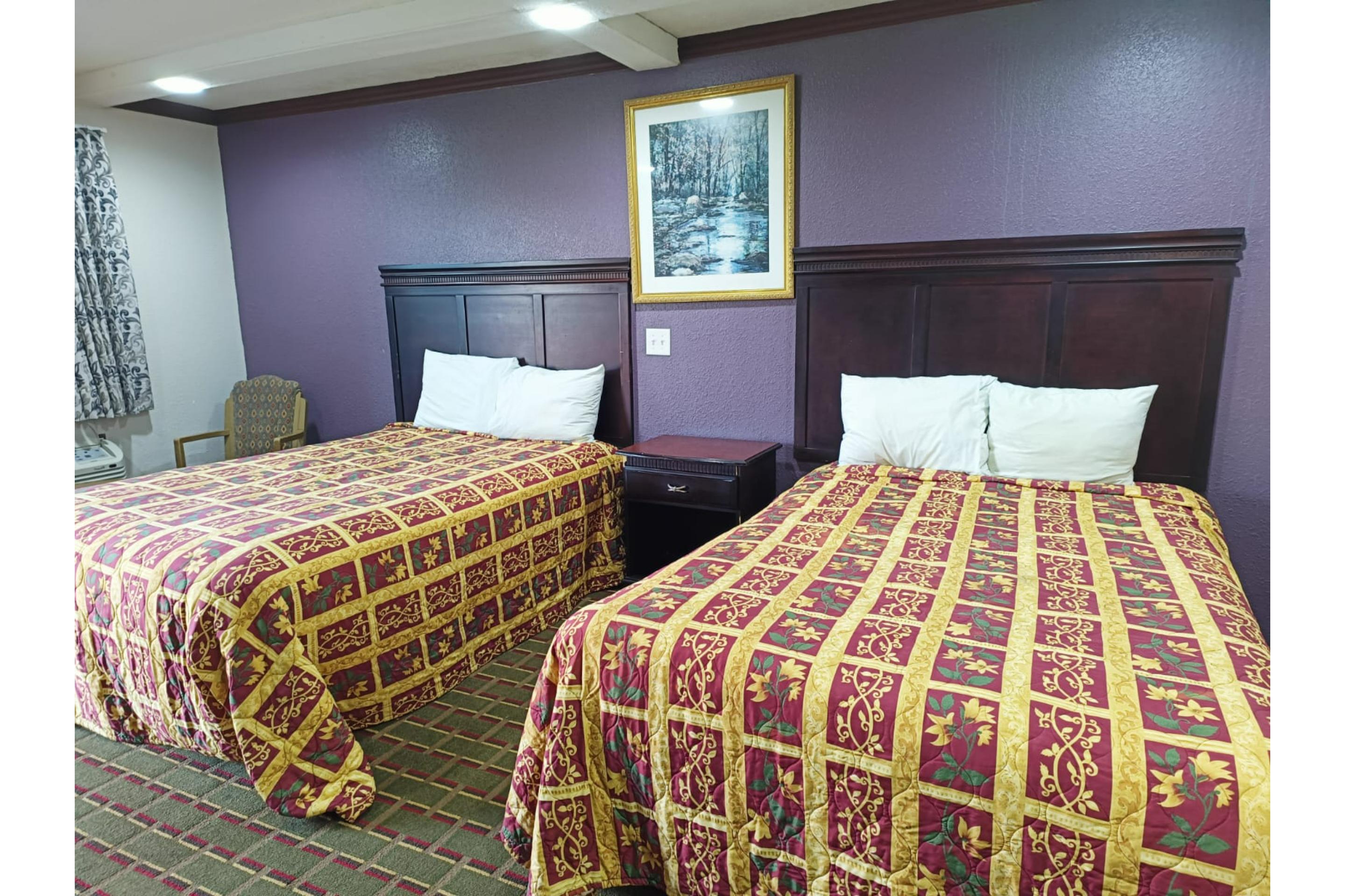 American Inn & Suites By Capital O Victoria US-59