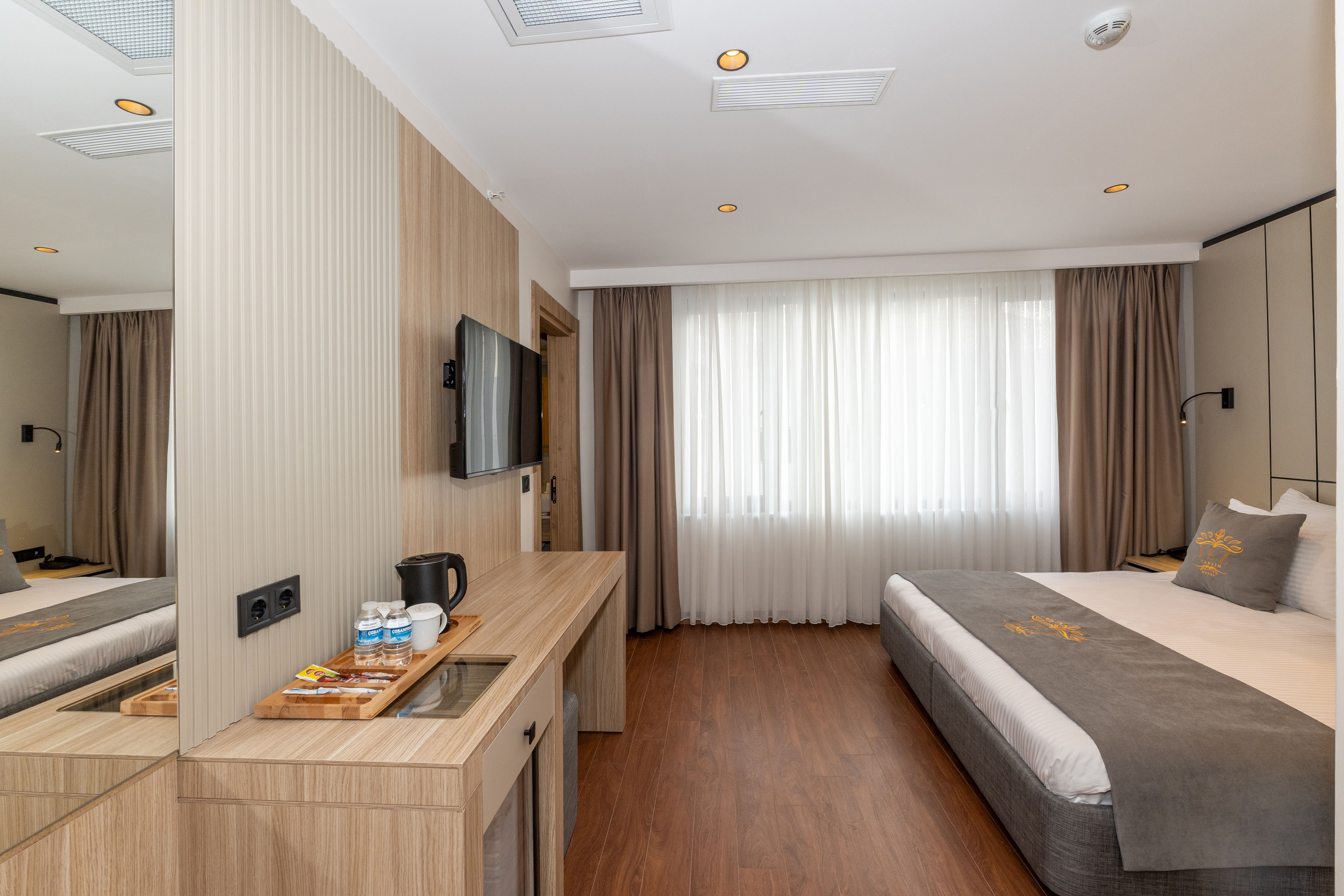 Taksim YEZ Hotel