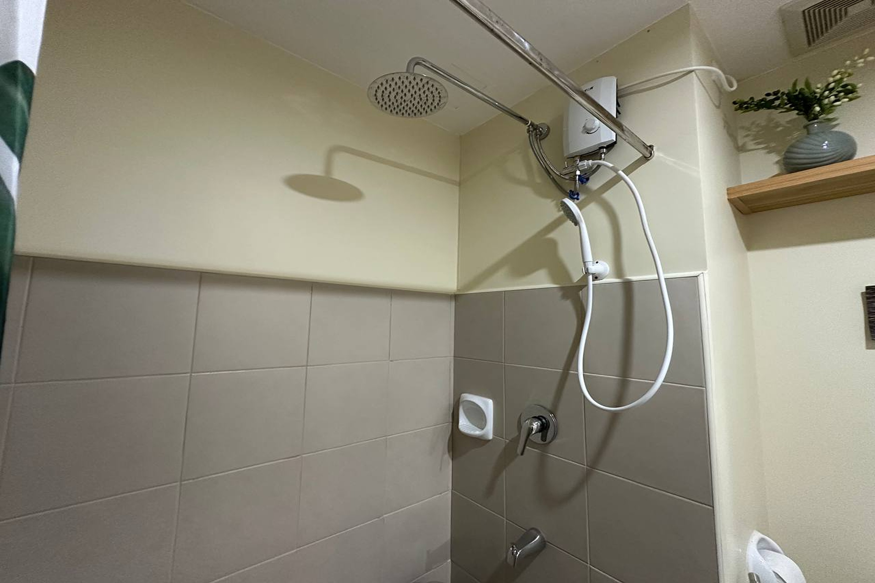 Avida Units Staycation near Ayala Serin Tagaytay