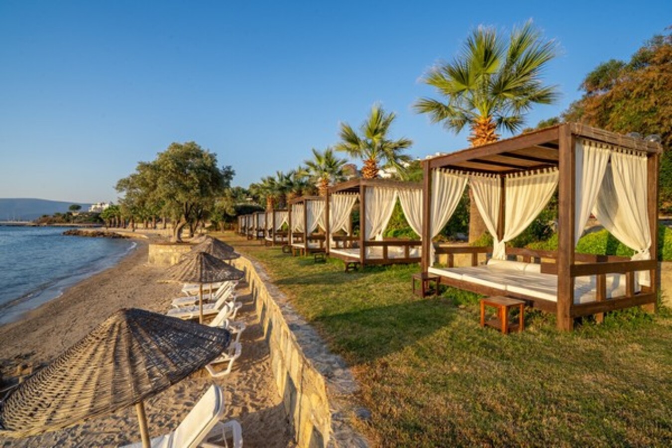 Med-Inn Boutique Hotel by null