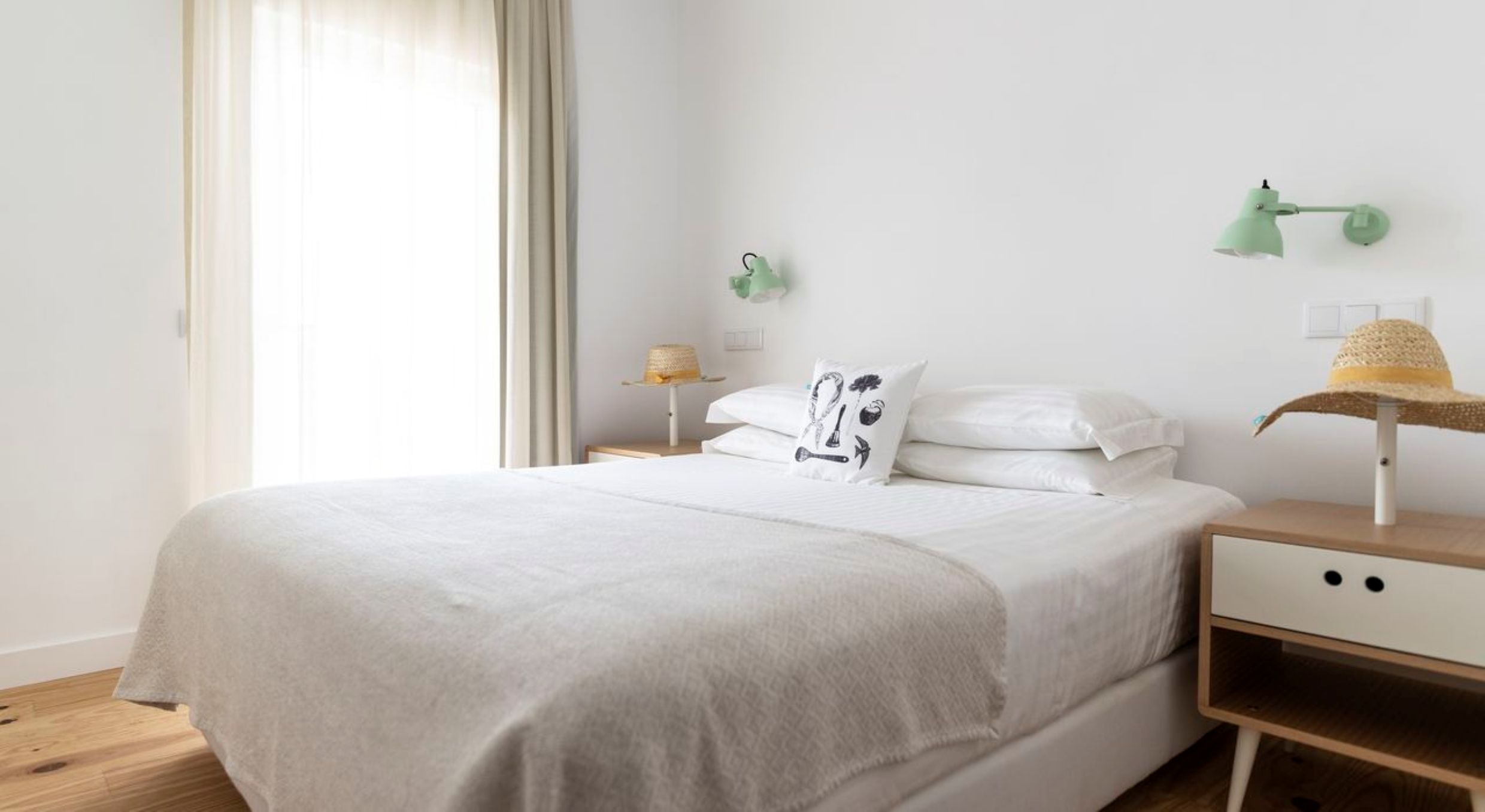 Craveiral Farmhouse by null Craveiral Farmhouse by null