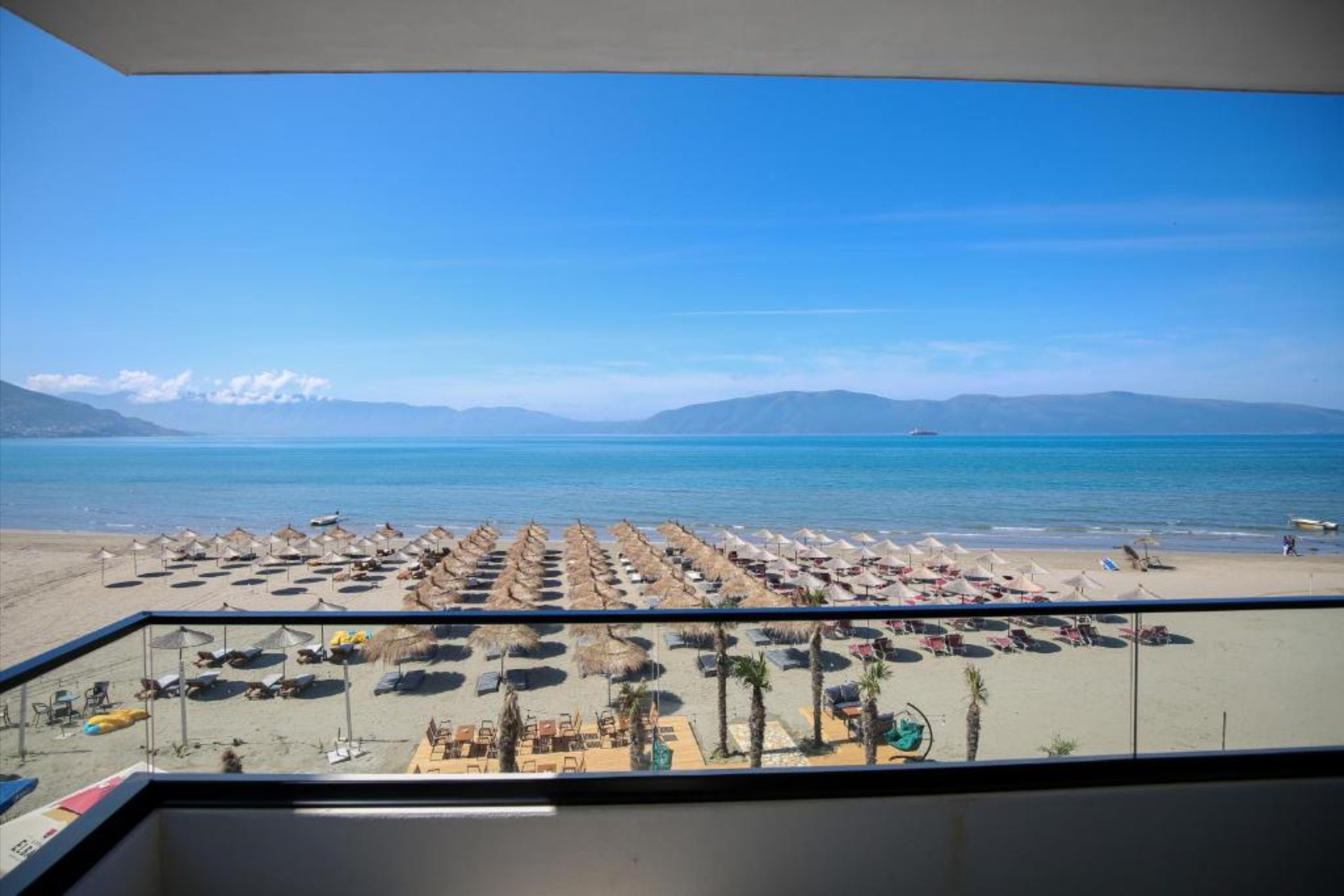 Sea & Sand Hotel