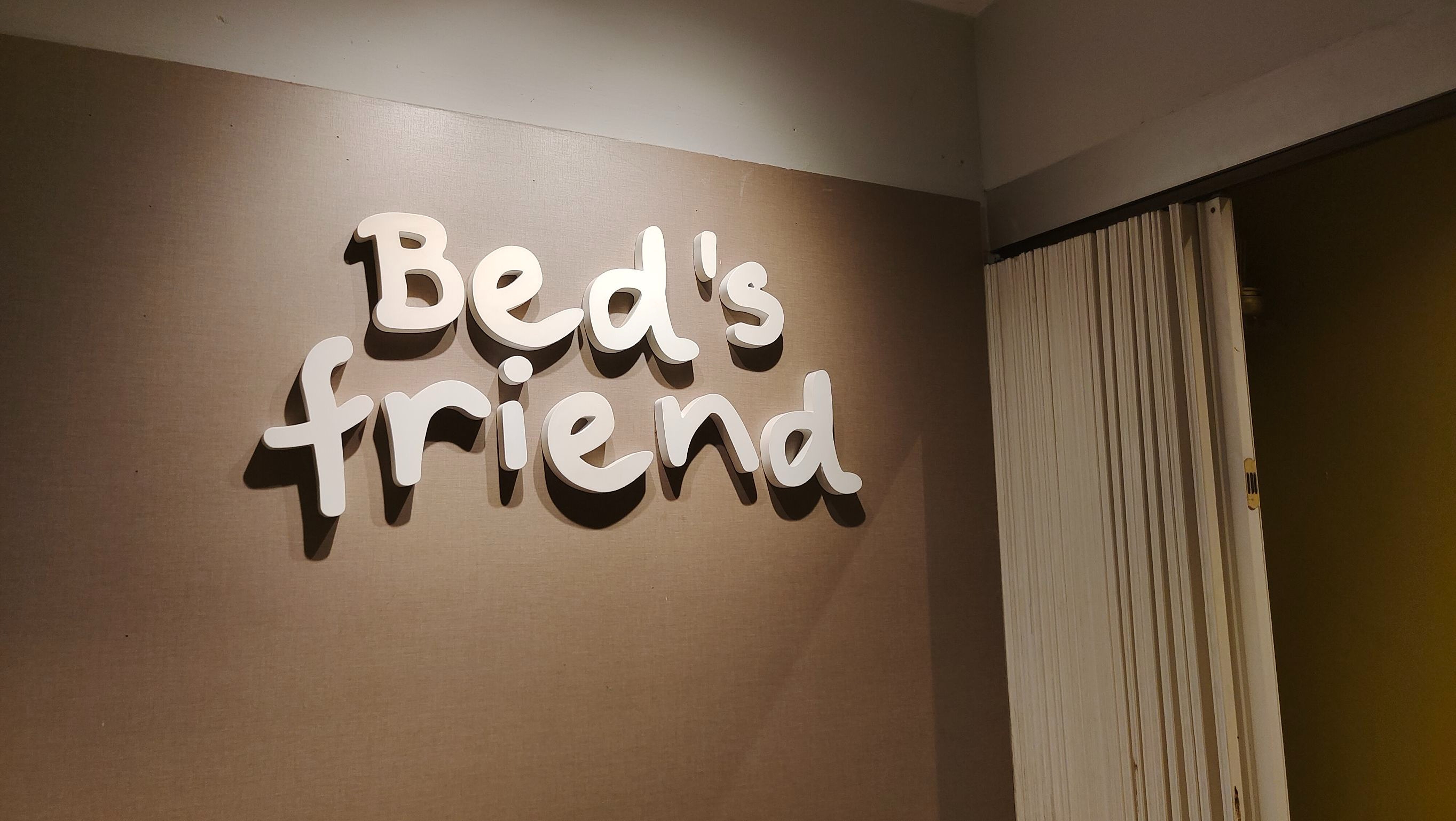 Bed's Friend