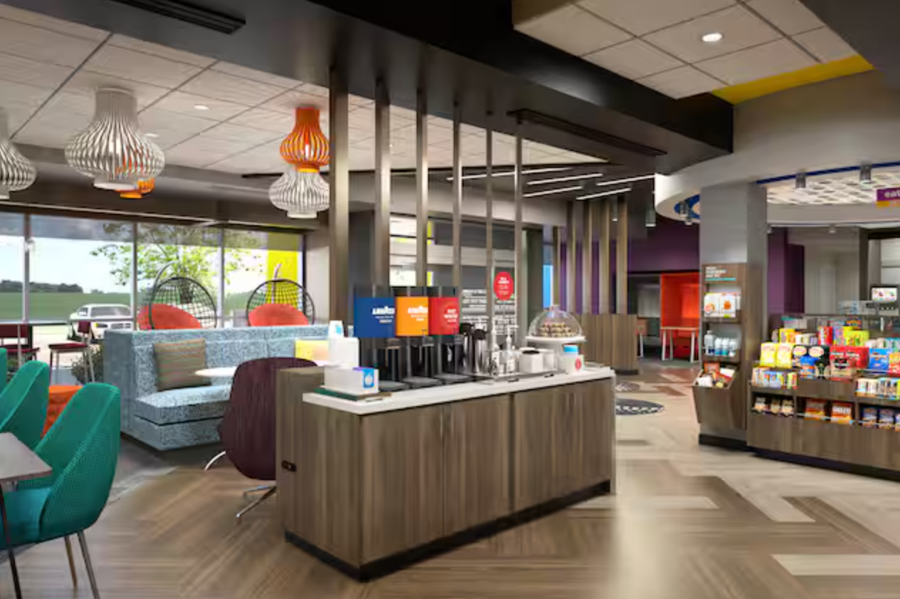 Tru by Hilton Hazleton