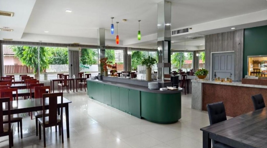 Eastpana Hotel Thatoom