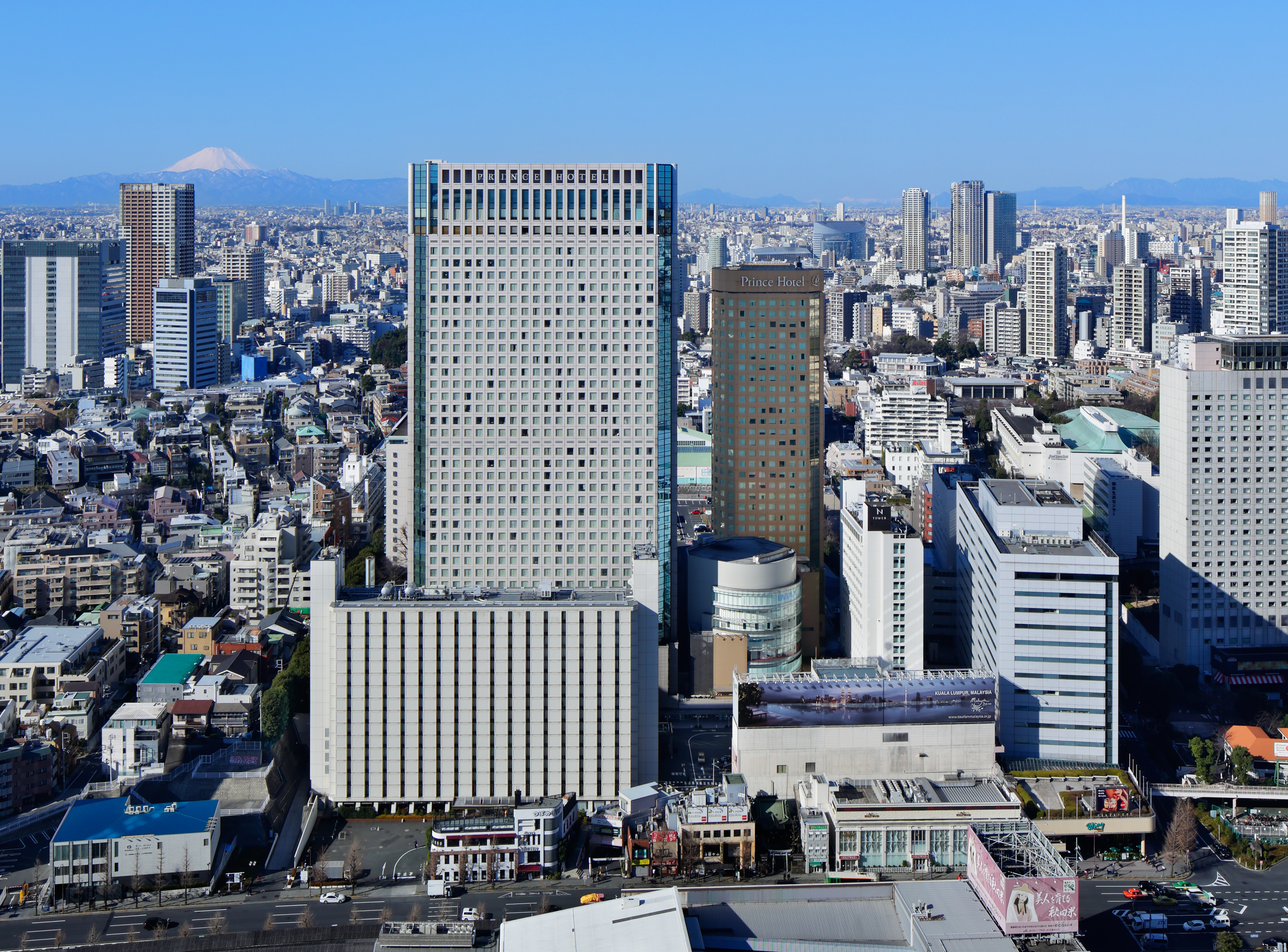Shinagawa Prince Hotel by null