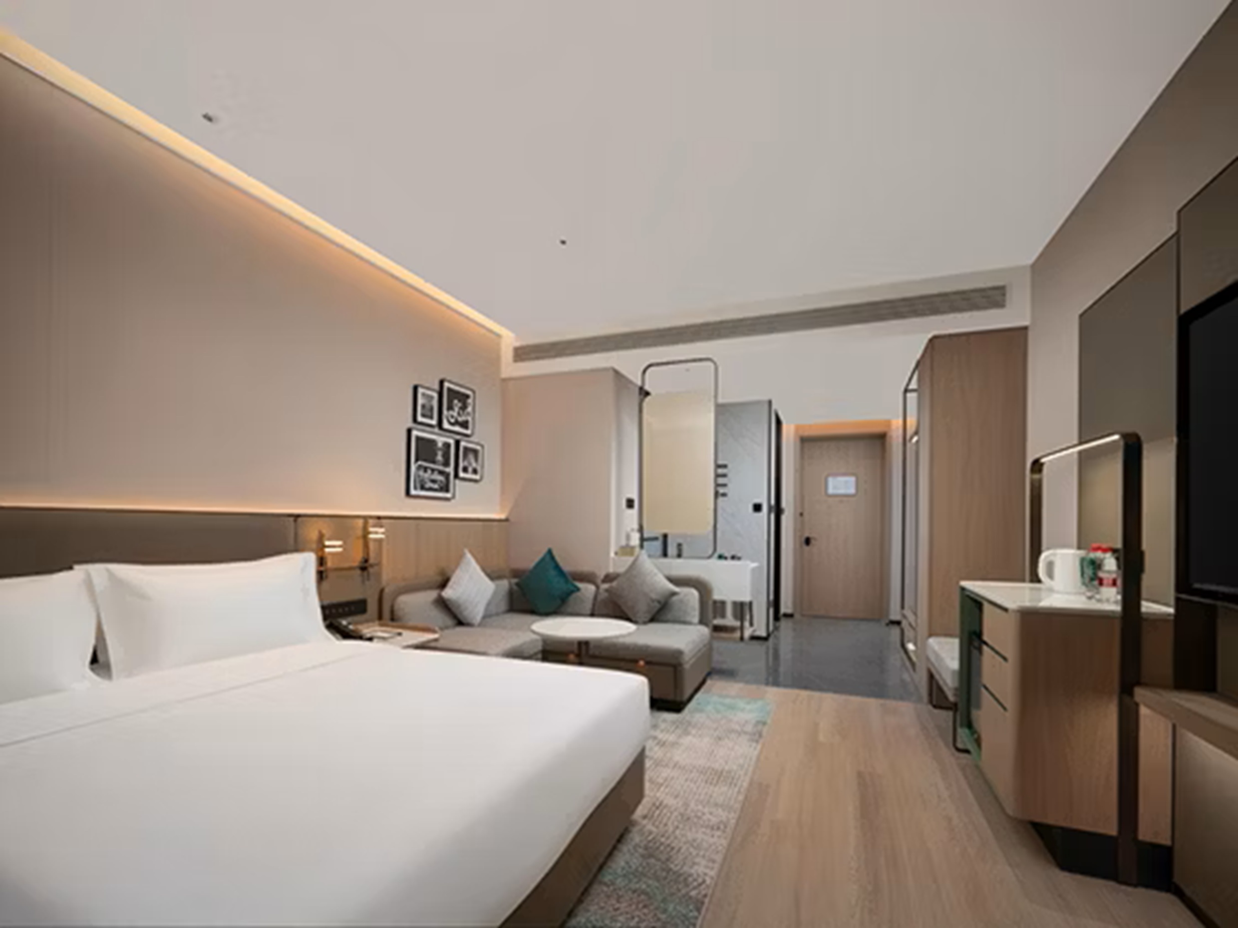 Double room, king