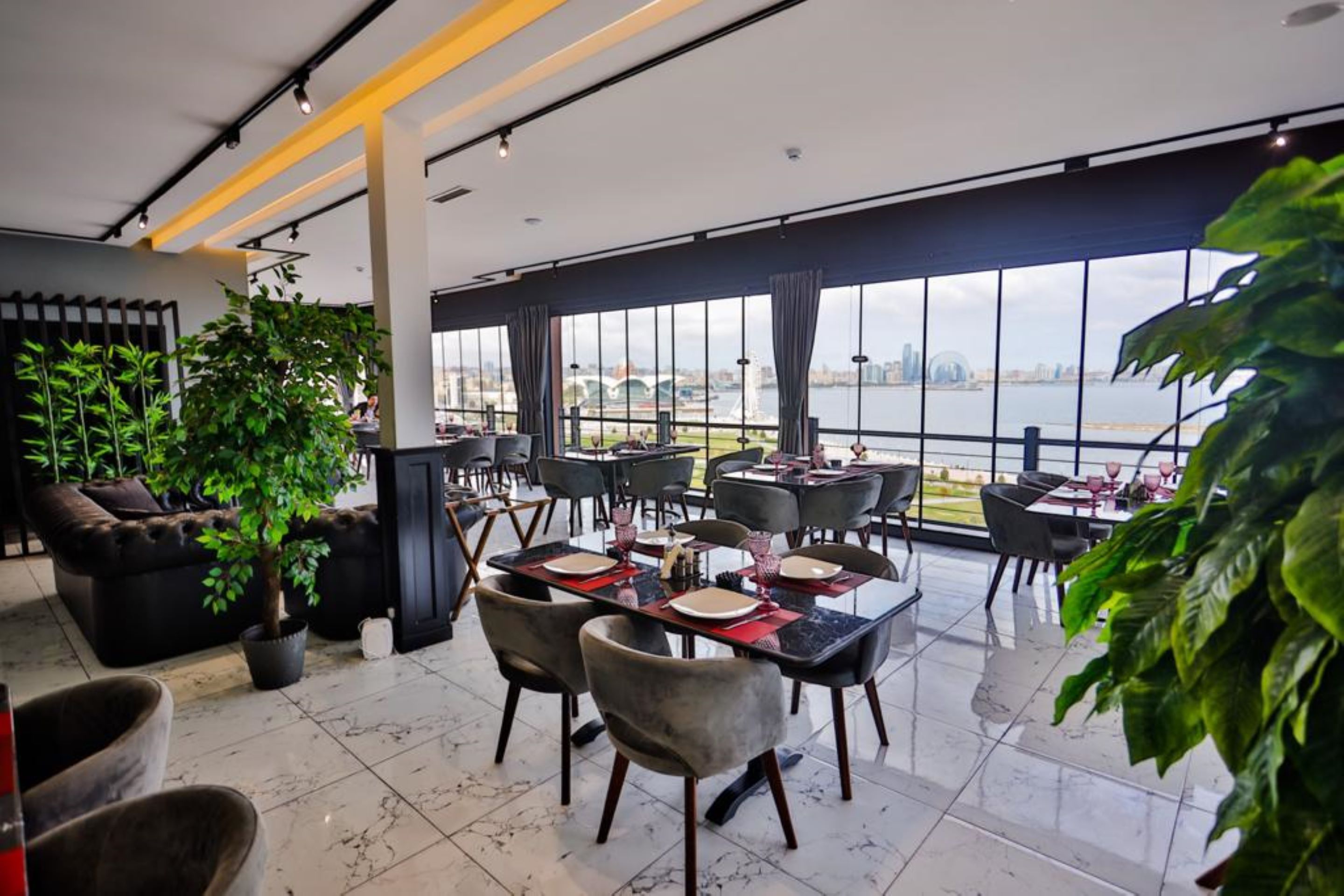 Zam-Zam Hotel Baku