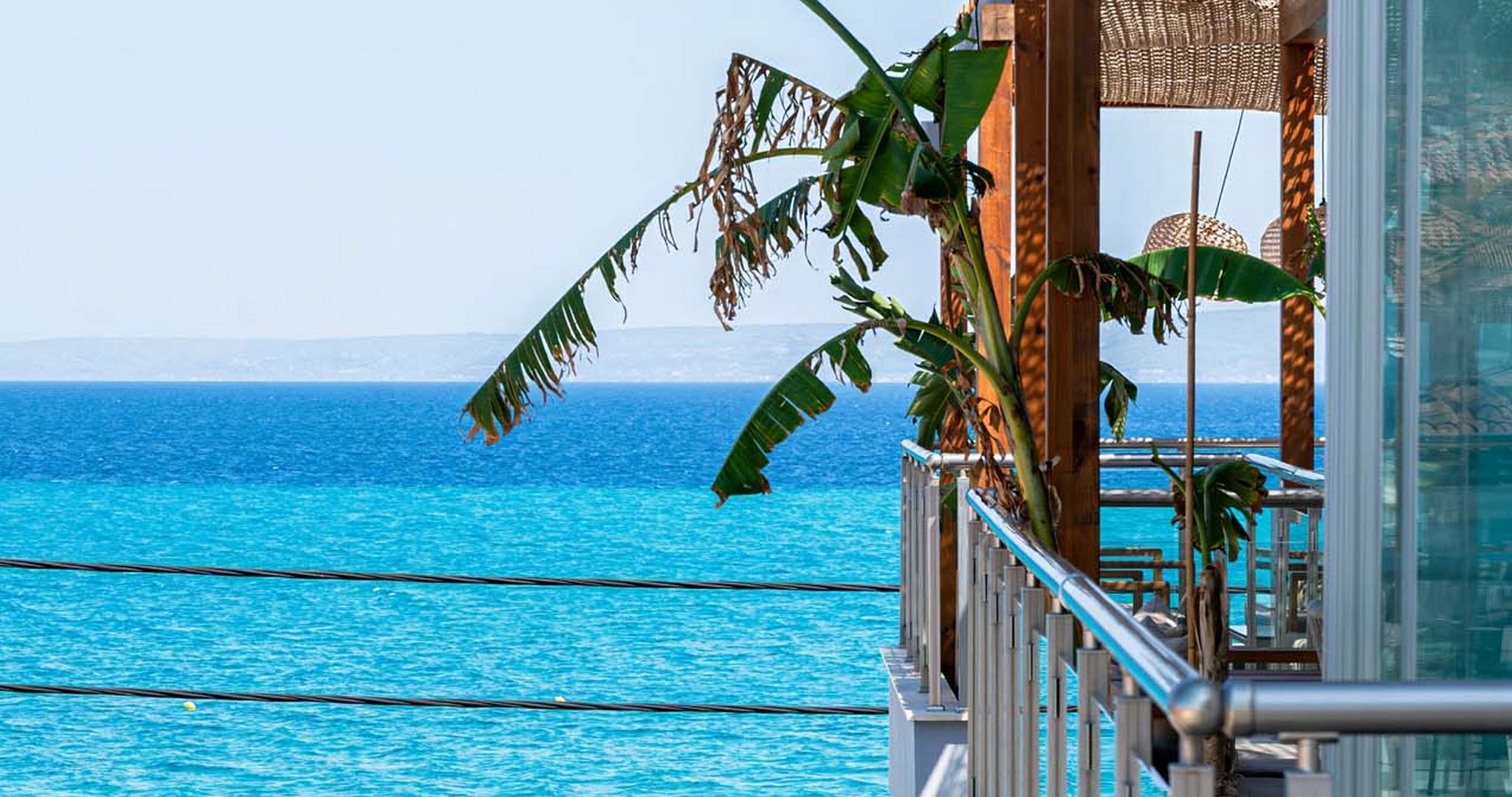 Alpha Luxury Suites - фото