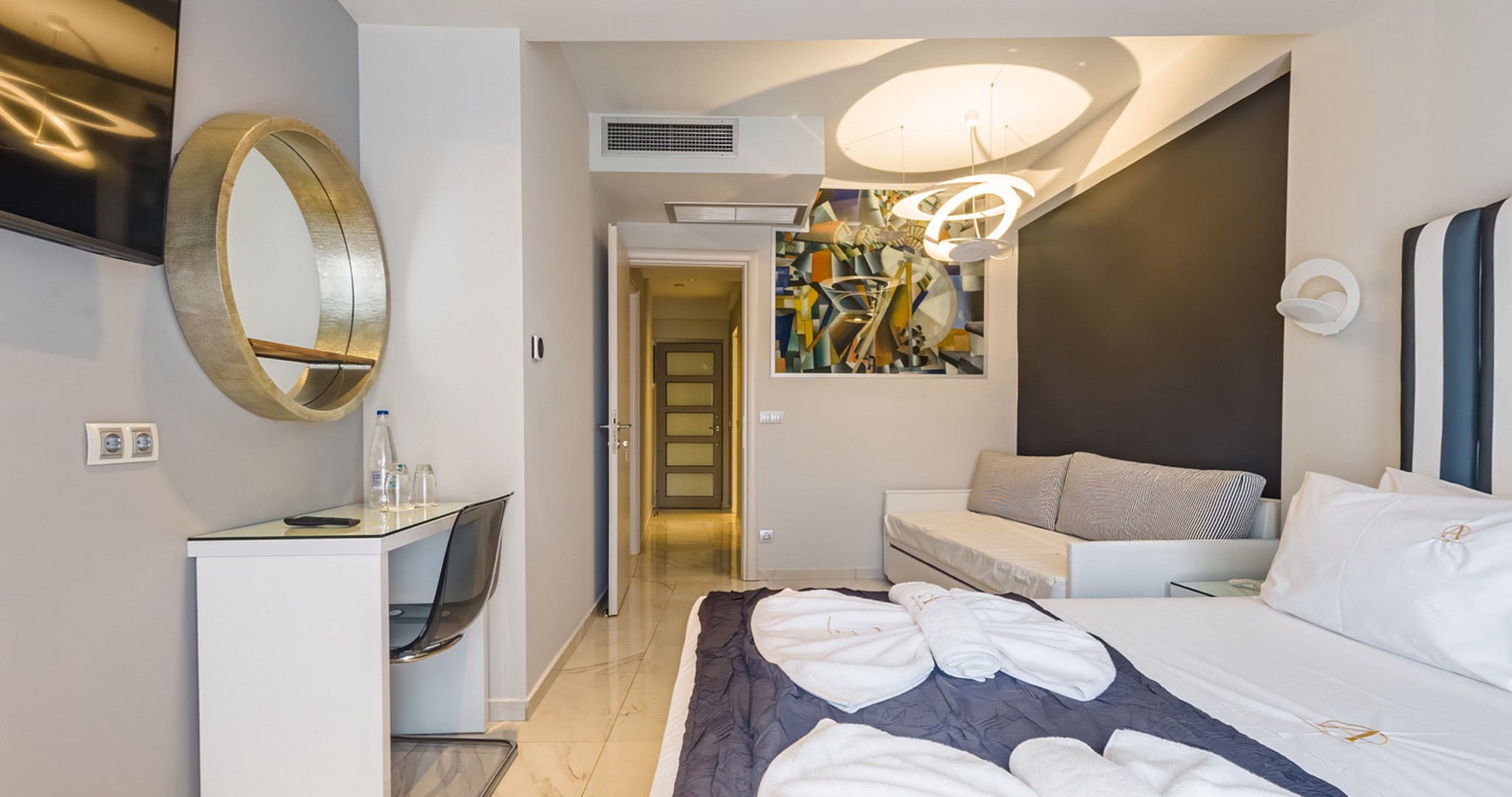 Alpha Luxury Suites