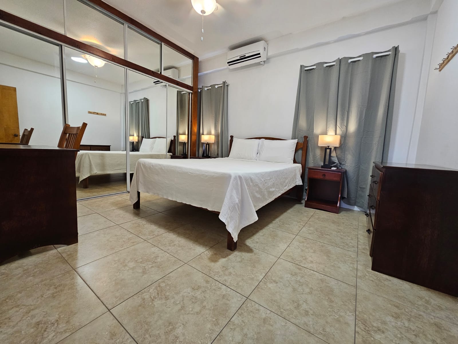 Aurela Residences