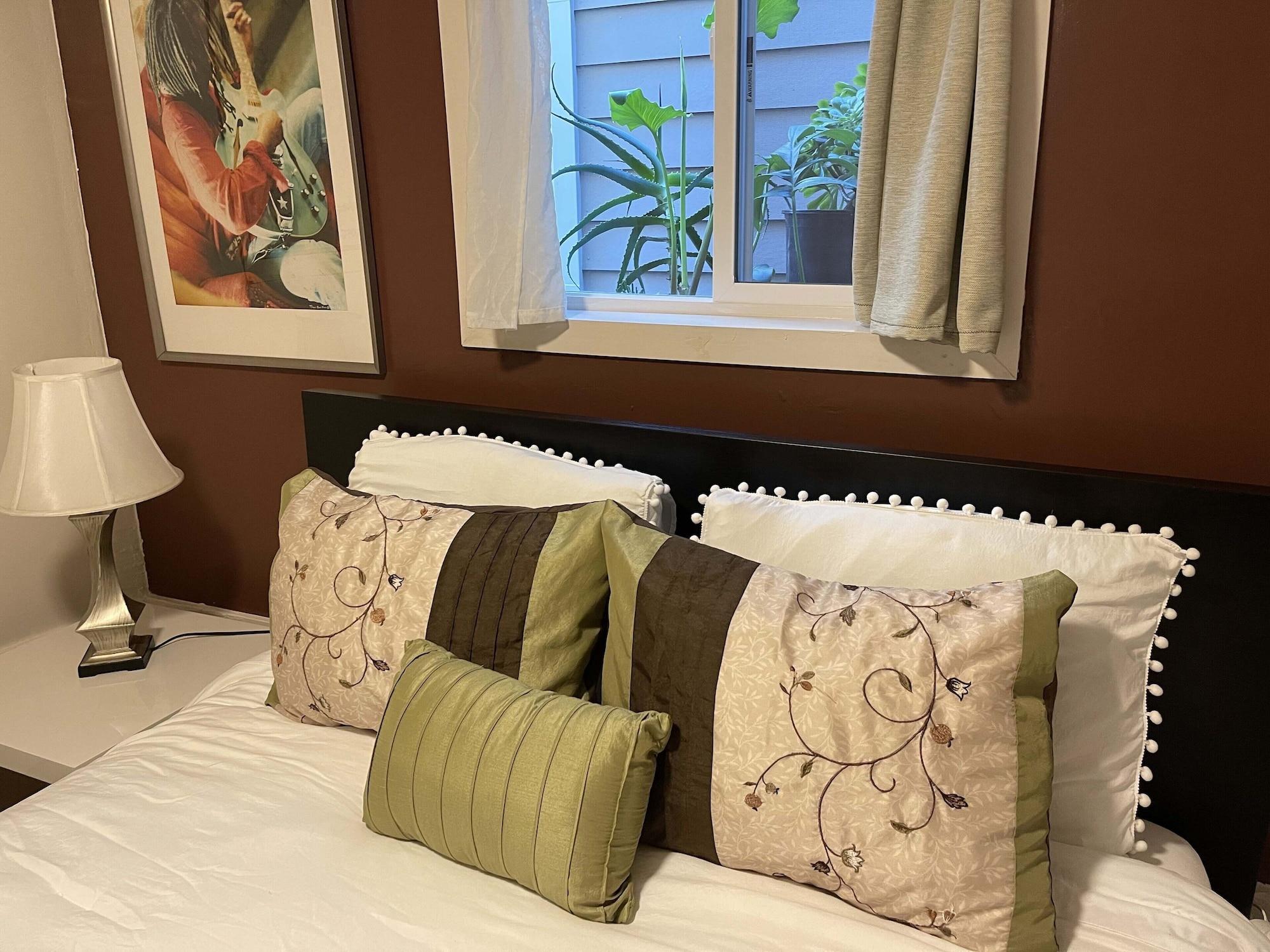 B-love's Guest House
