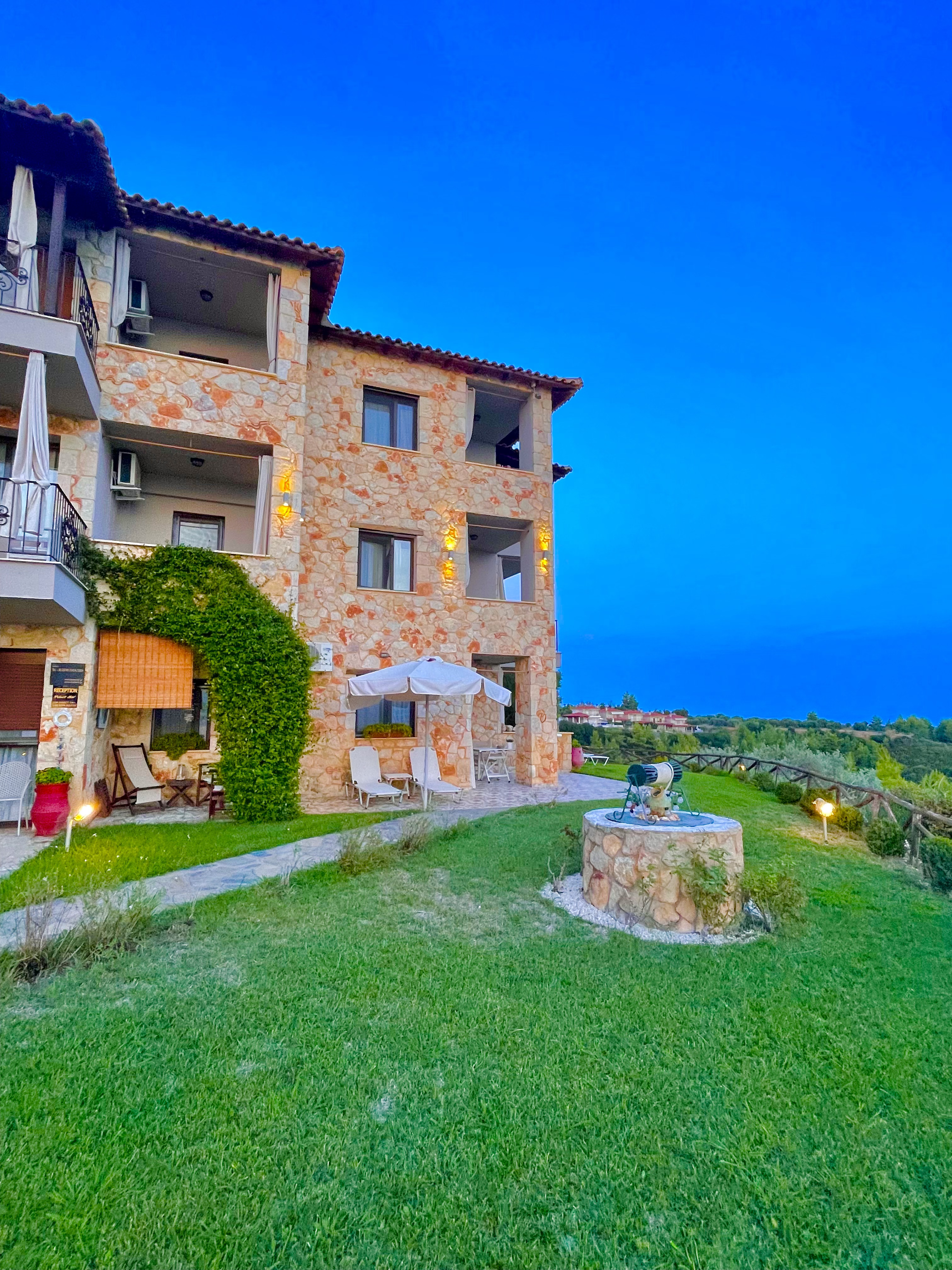 Palamidi Boutique Apartments - photo