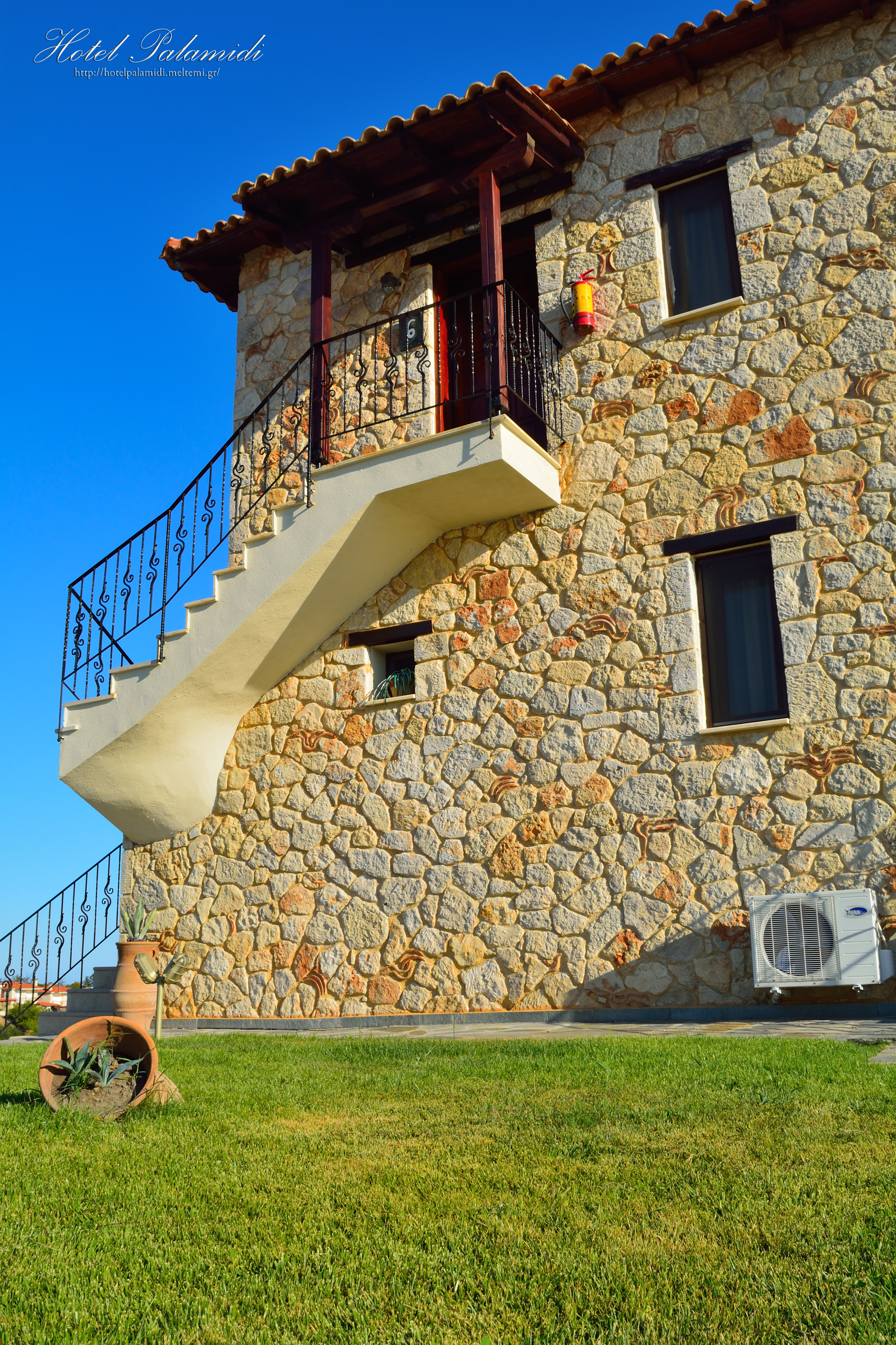 Palamidi Boutique Apartments - photo