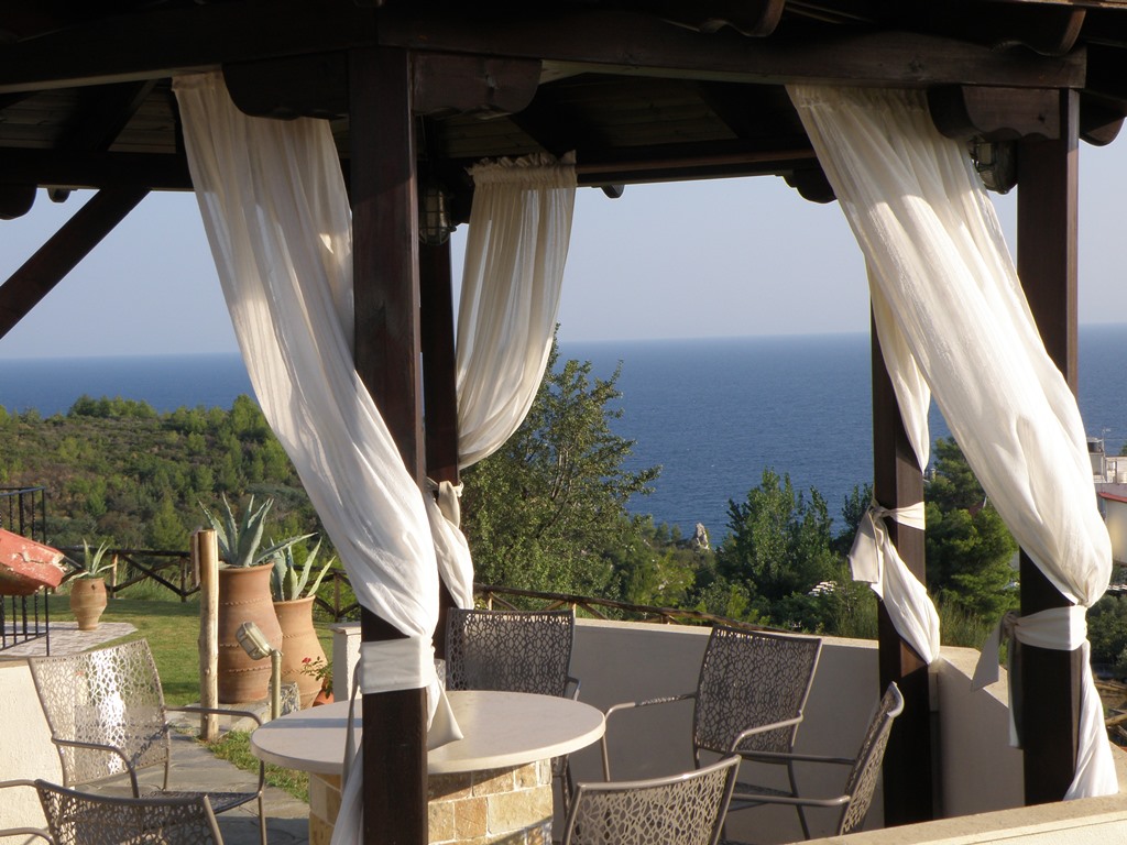 Palamidi Boutique Apartments - photo