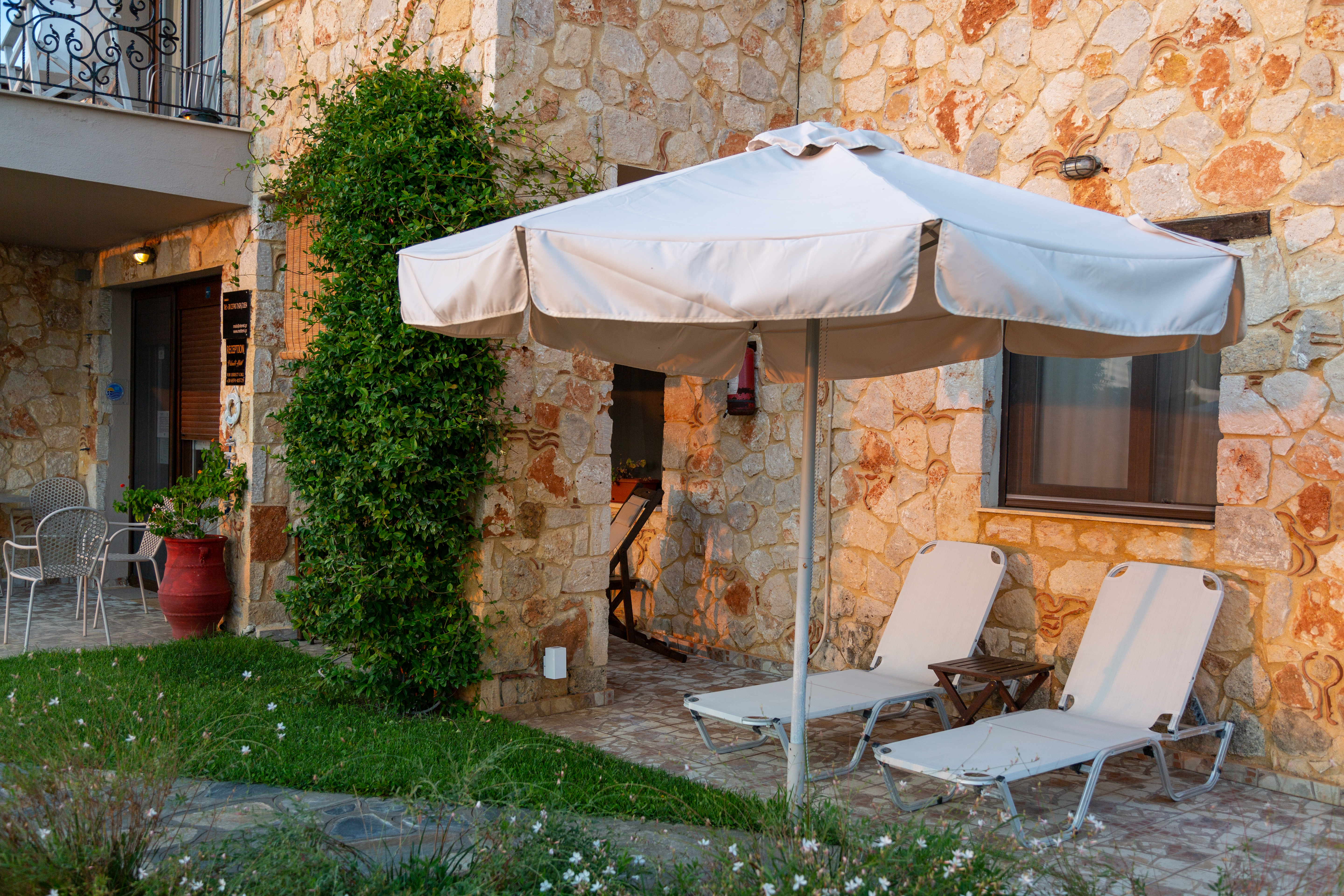 Palamidi Boutique Apartments - photo