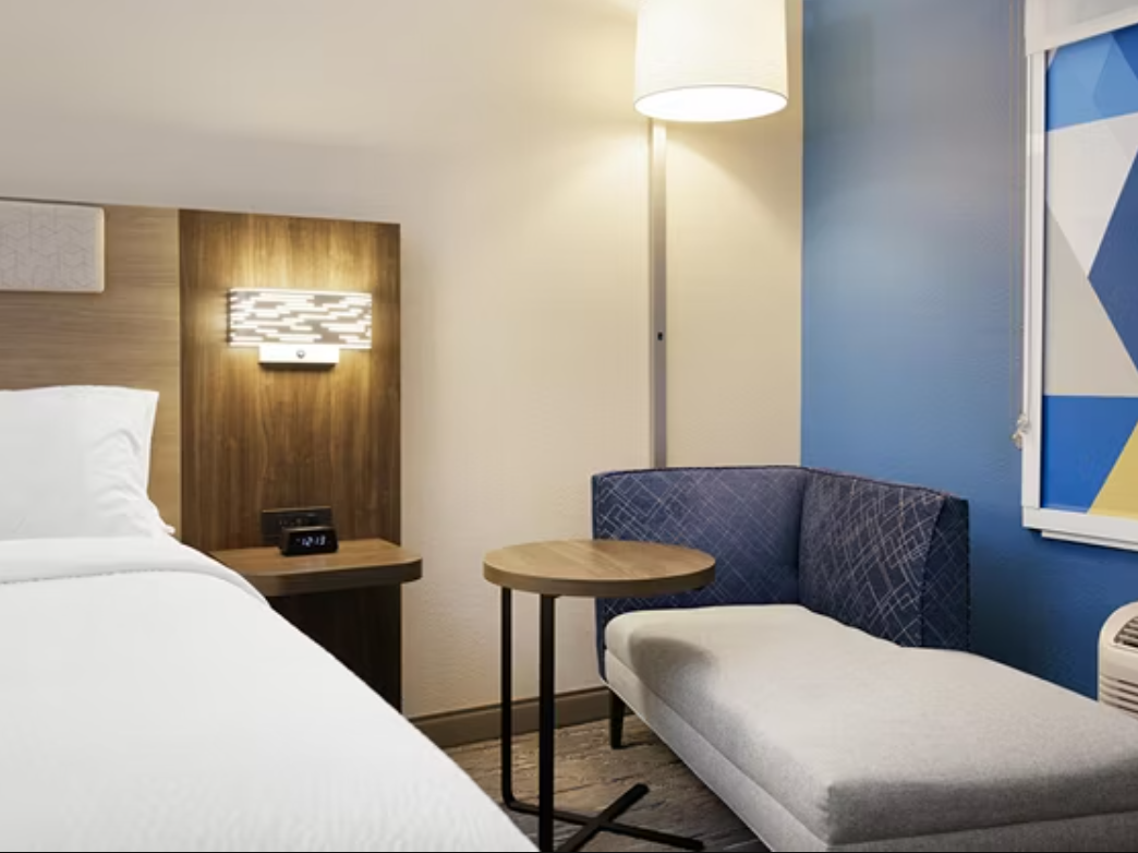Super 8 By Wyndham Clearwater BC
