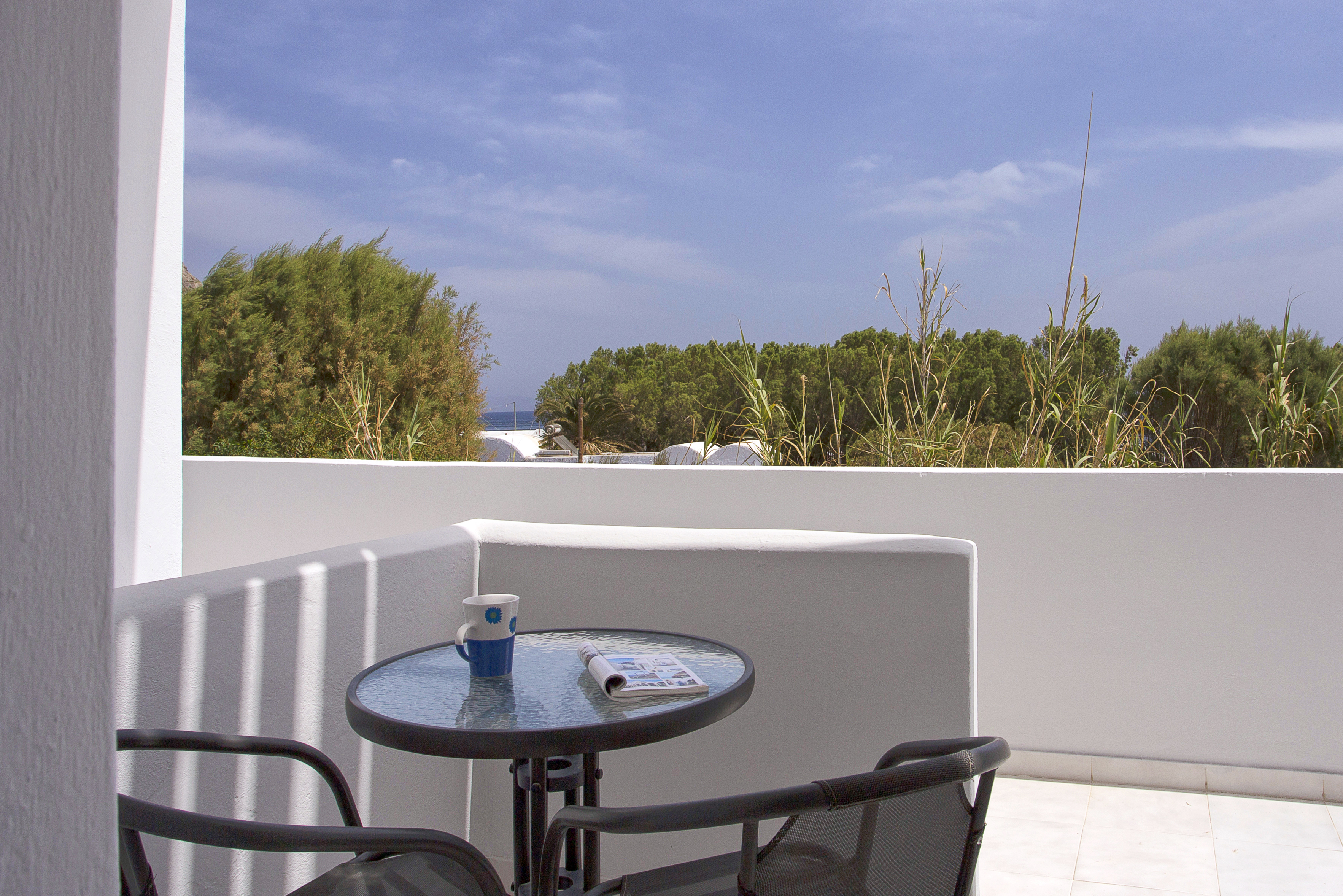 Sunrise Studios In Perissa
