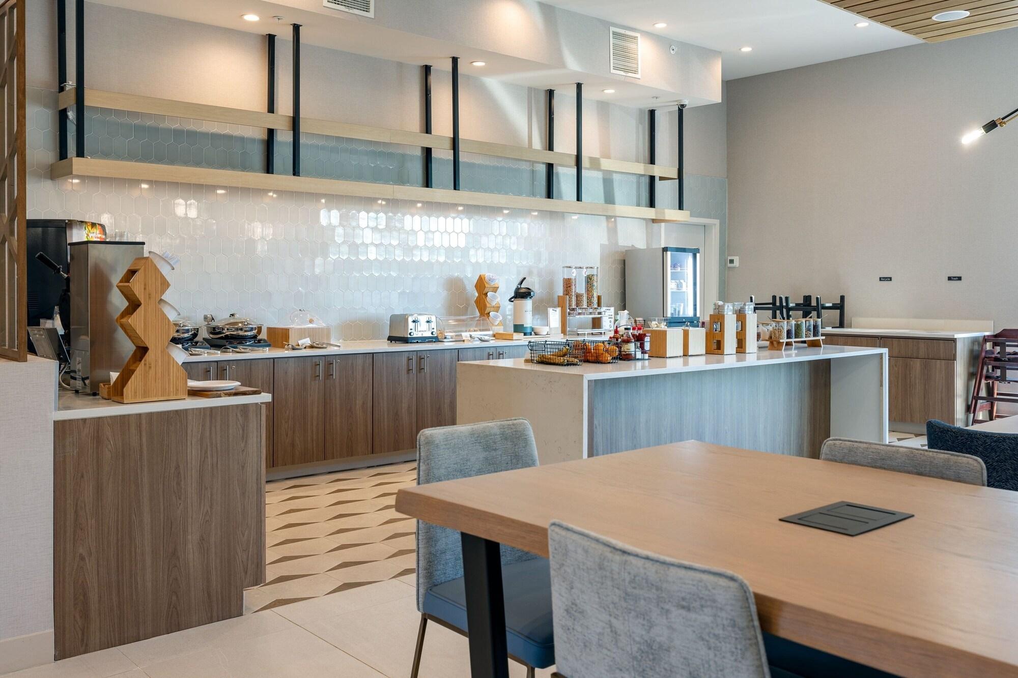 Towneplace Suites By Marriott Canton Riverstone 