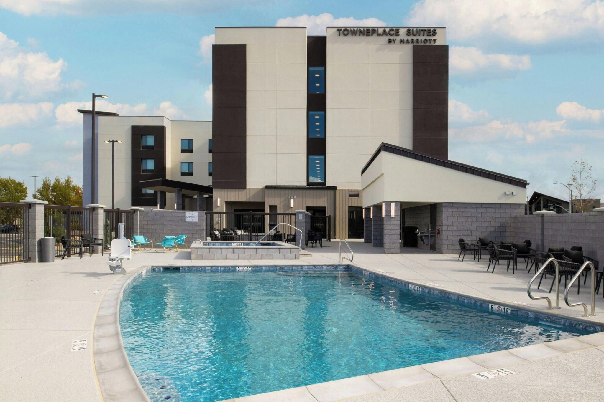 Pool 2, Towneplace Suites By Marriott Prescott Valley, Yavapai