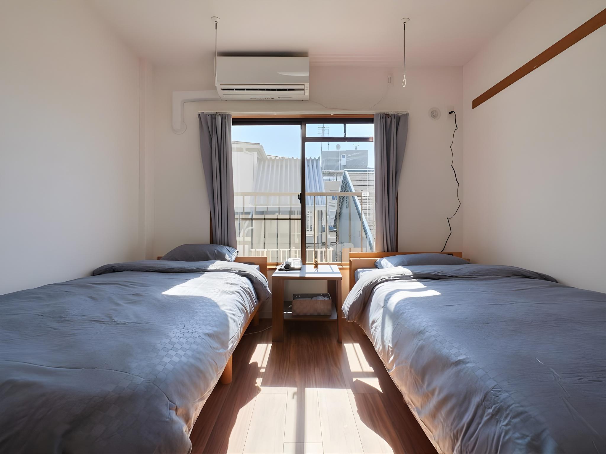 Bedroom 2, Tabist A Mirai Oji, Kita