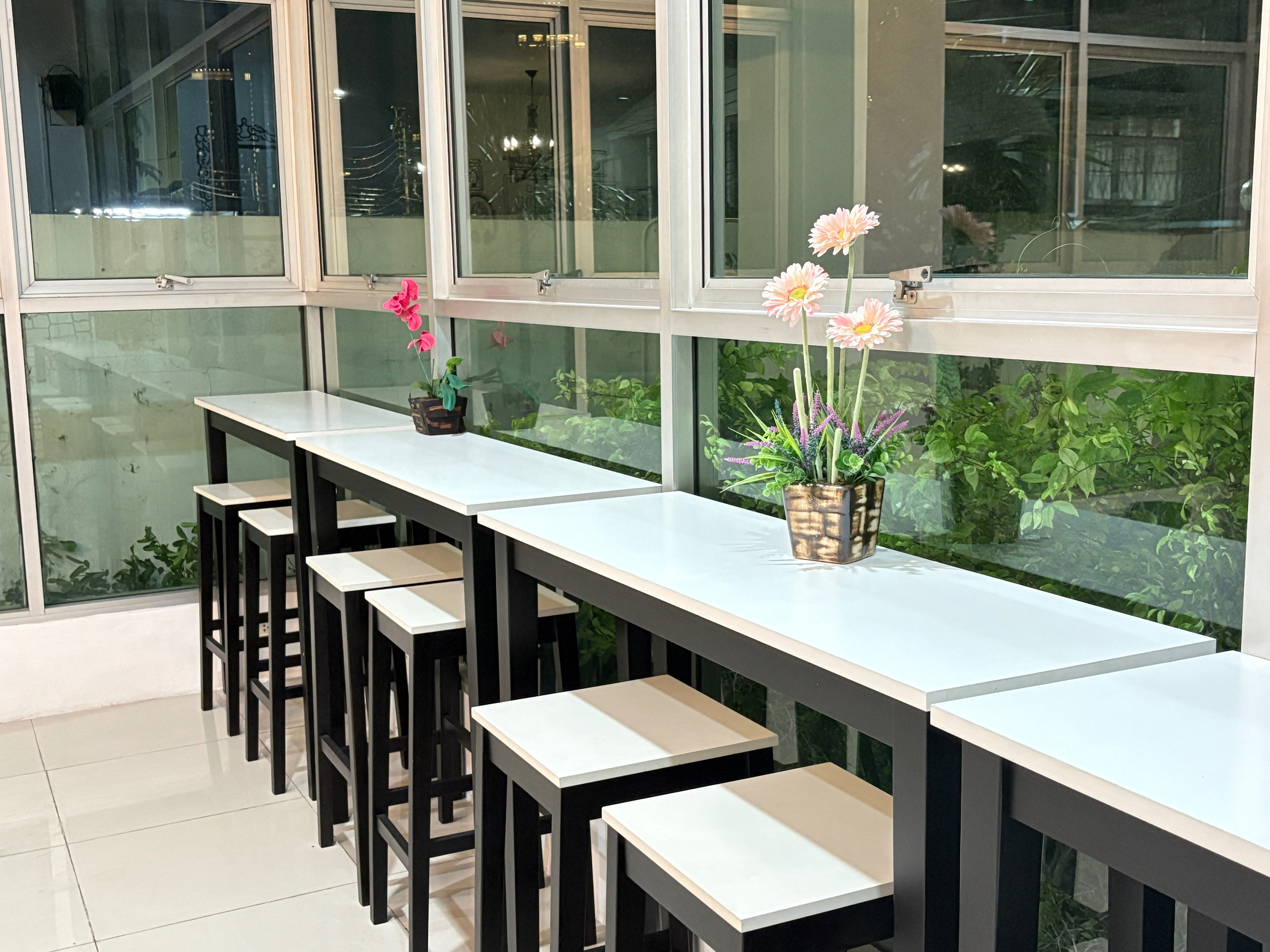Public Area 5, Rq Bangkok Sukhumvit 50 By Collection O, Khlong Toey