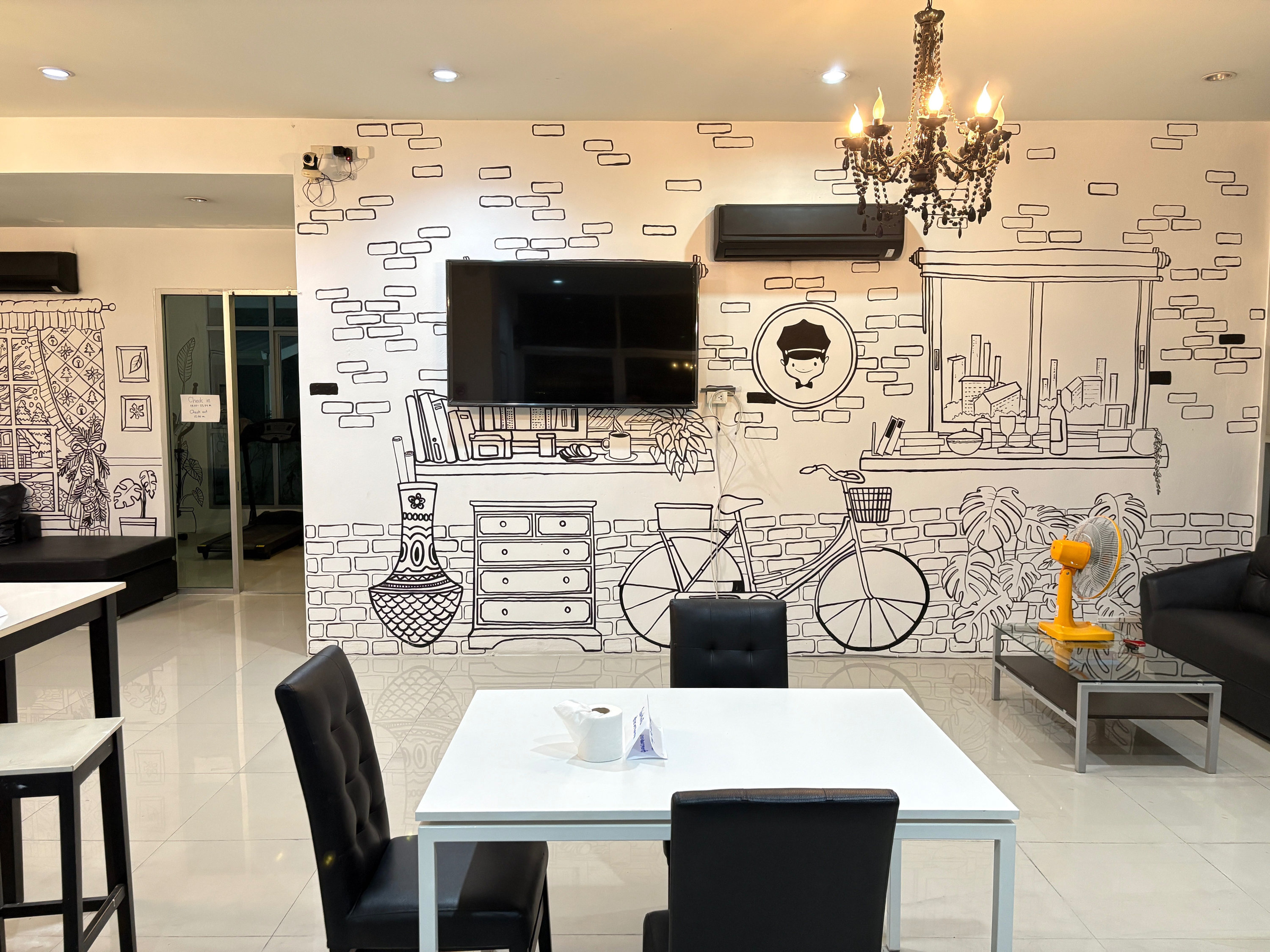Public Area 4, Rq Bangkok Sukhumvit 50 By Collection O, Khlong Toey