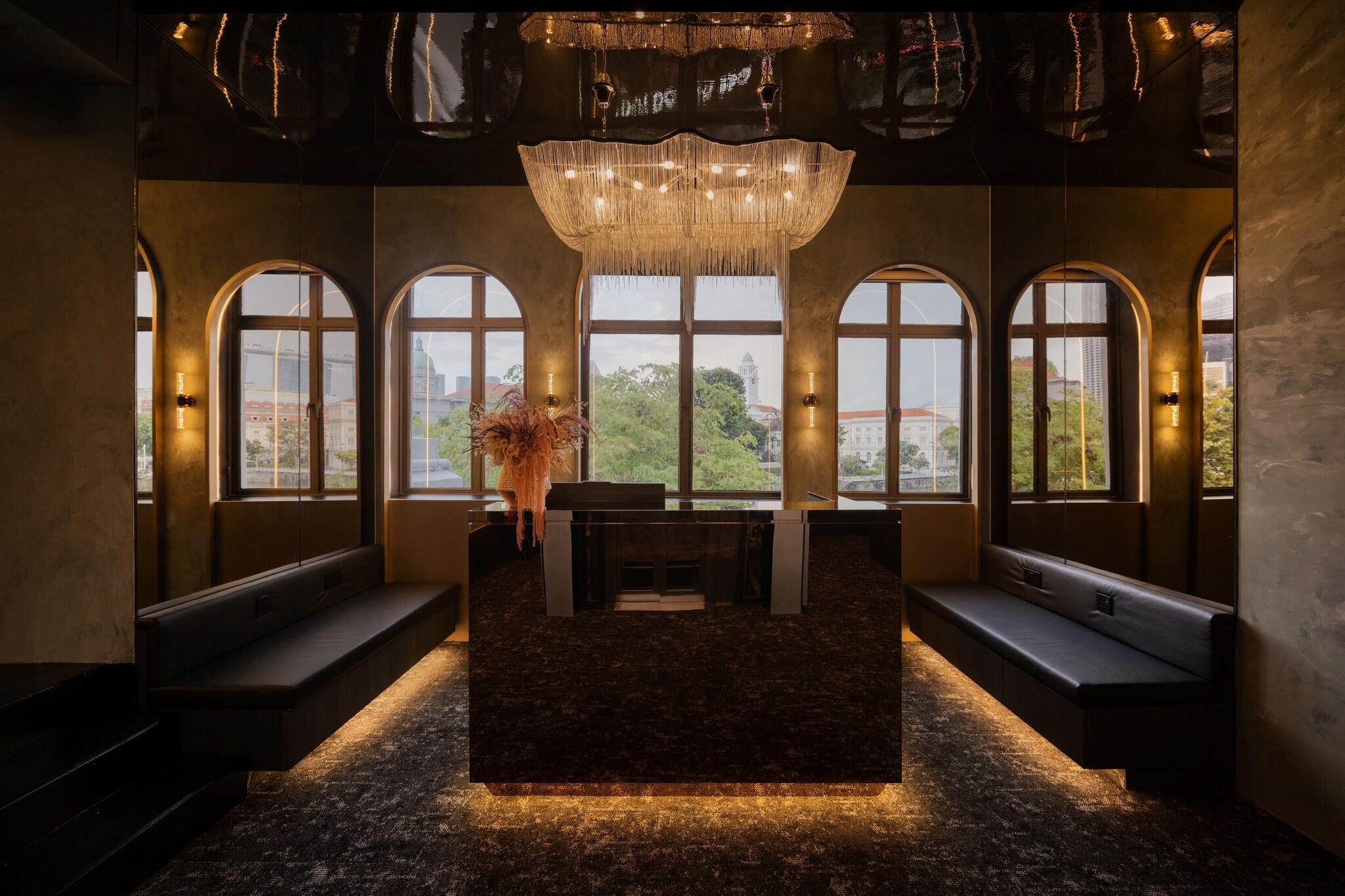 Cube Social Boutique Capsule Hotel