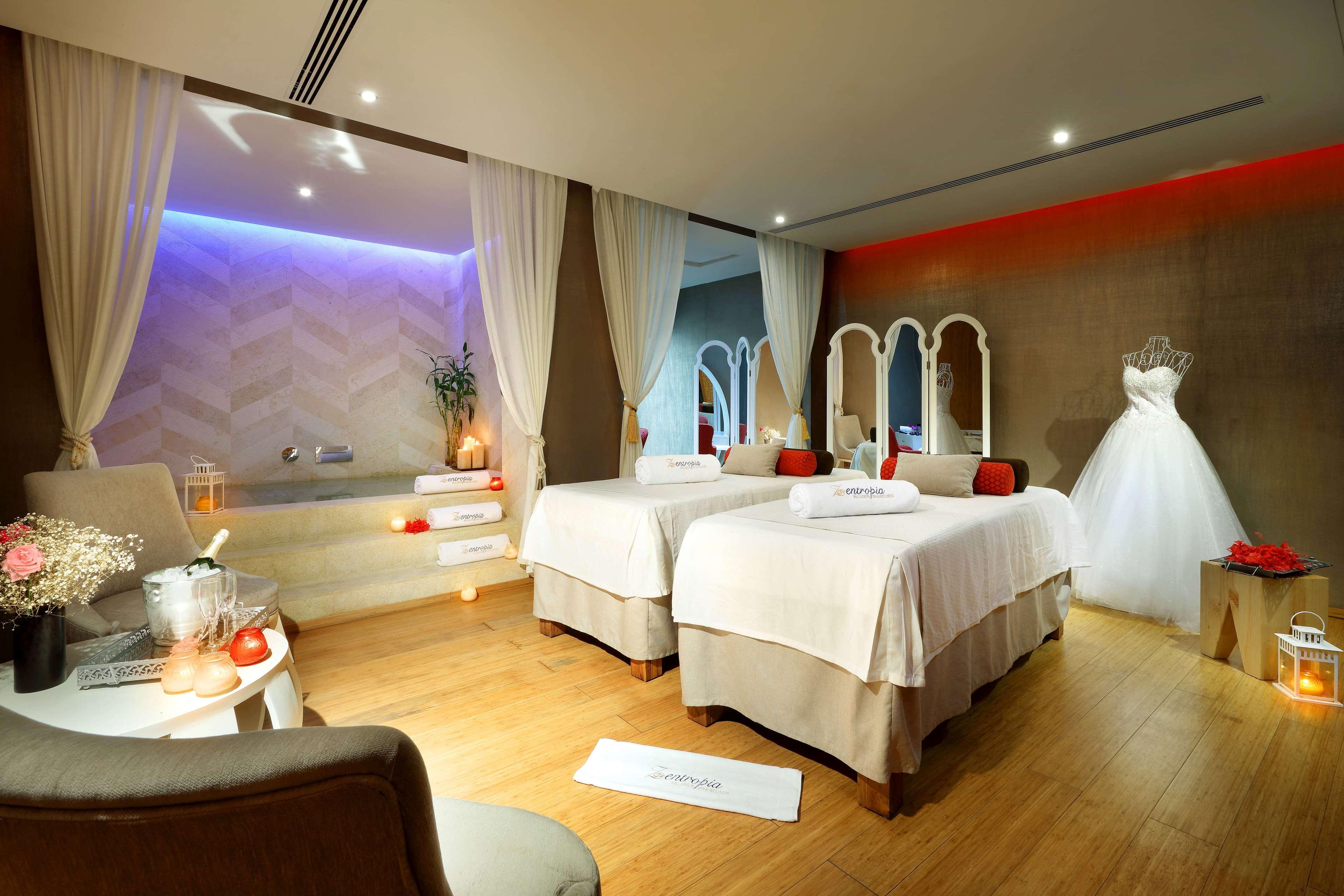 TRS Turquesa Hotel by null