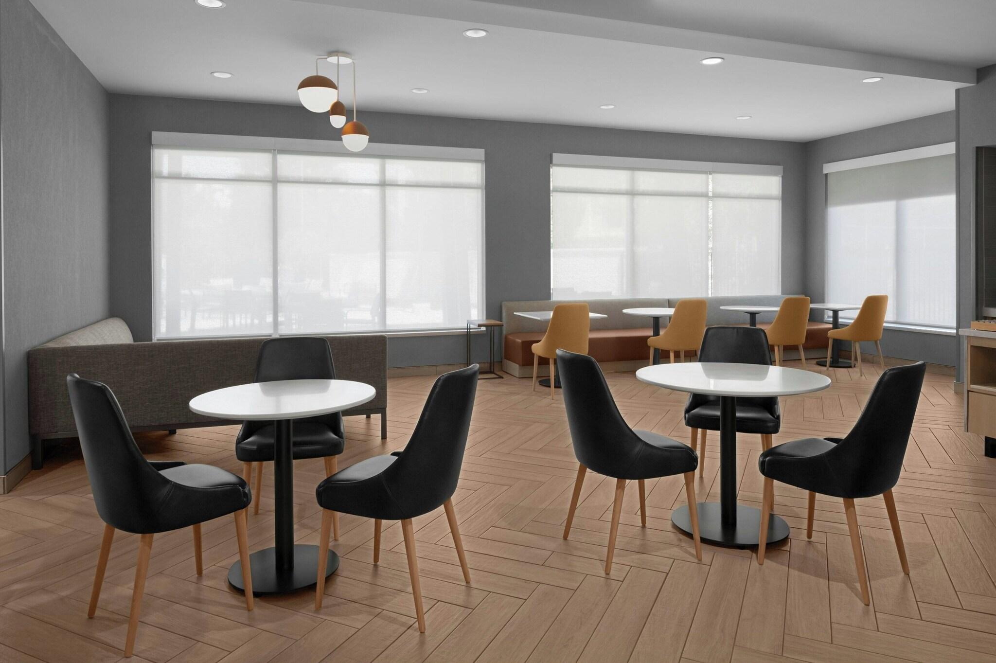 Towneplace Suites By Marriott Sacramento Rancho 