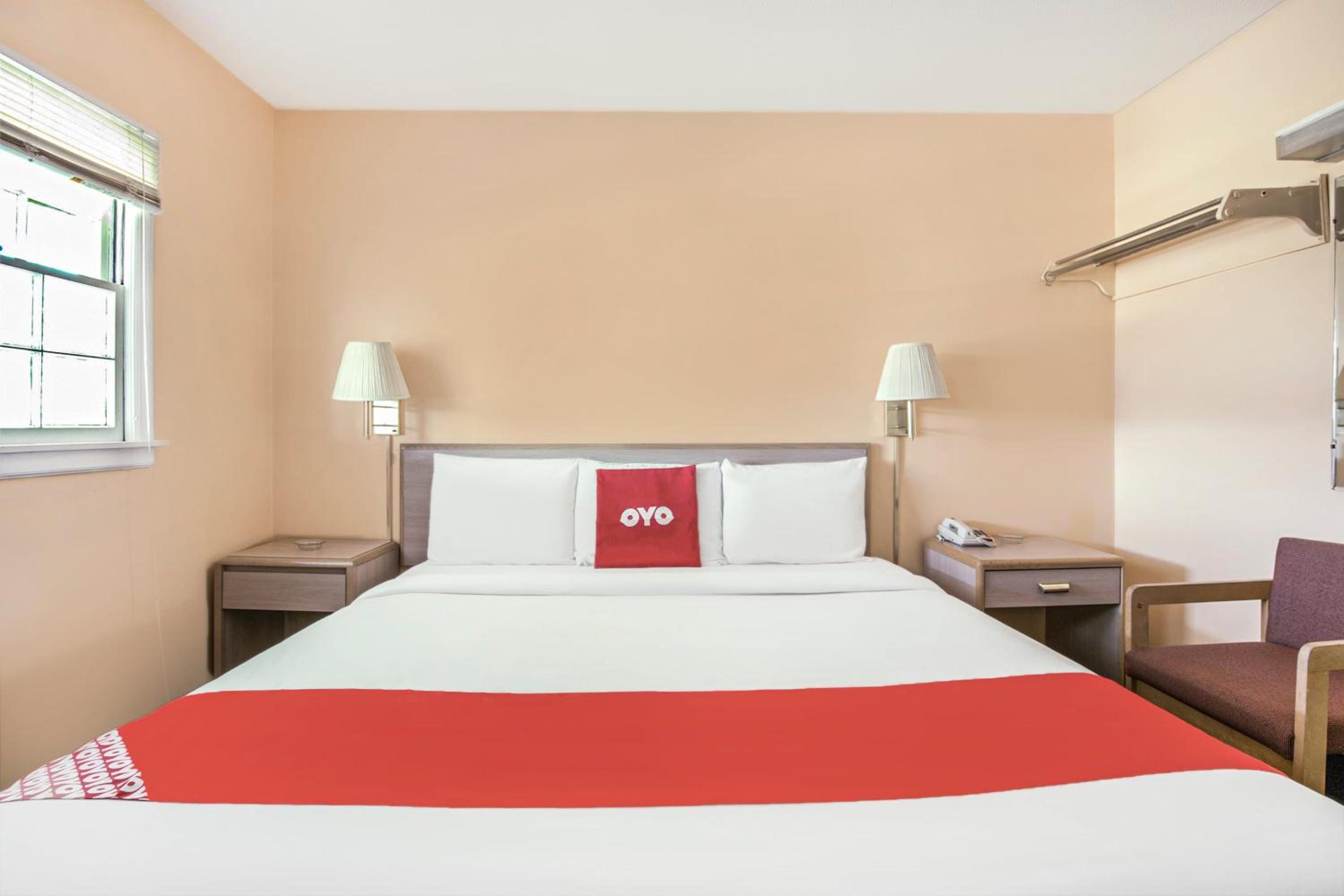 Oyo Hotel Durham West Hills