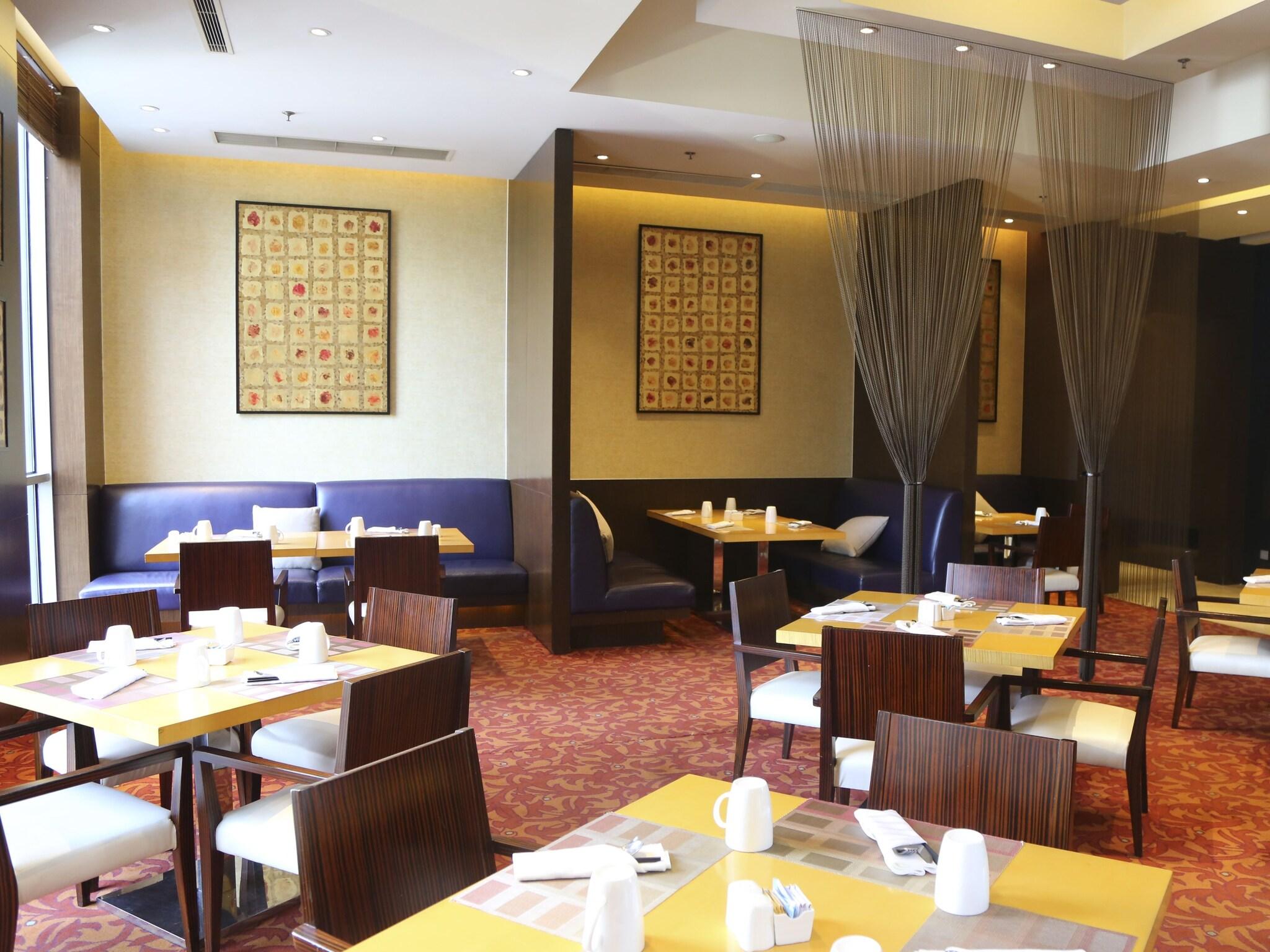 Courtyard Shanghai Xujiahui by null