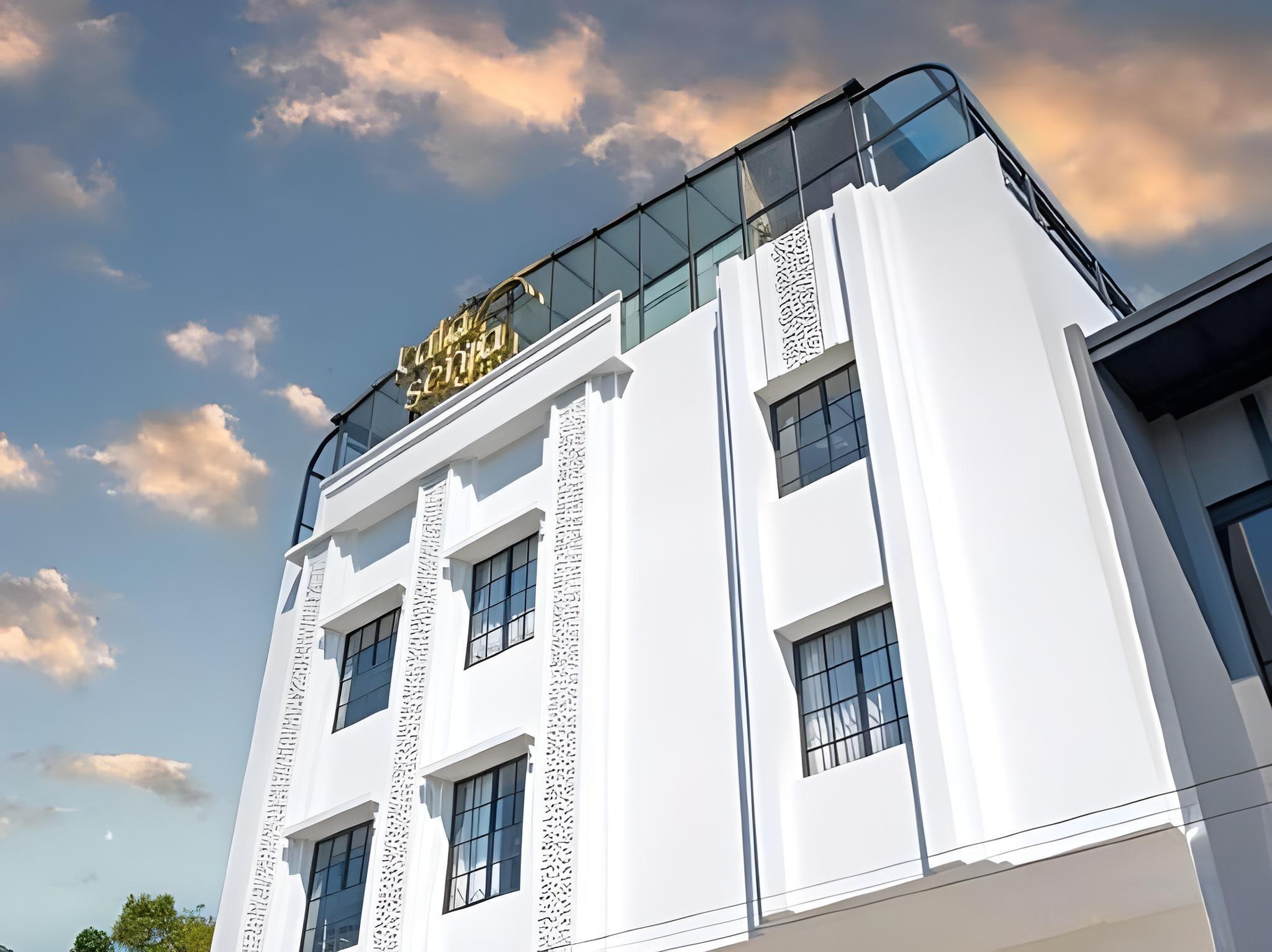 Exterior & Views 2, Kala Hotel Semarang, Semarang