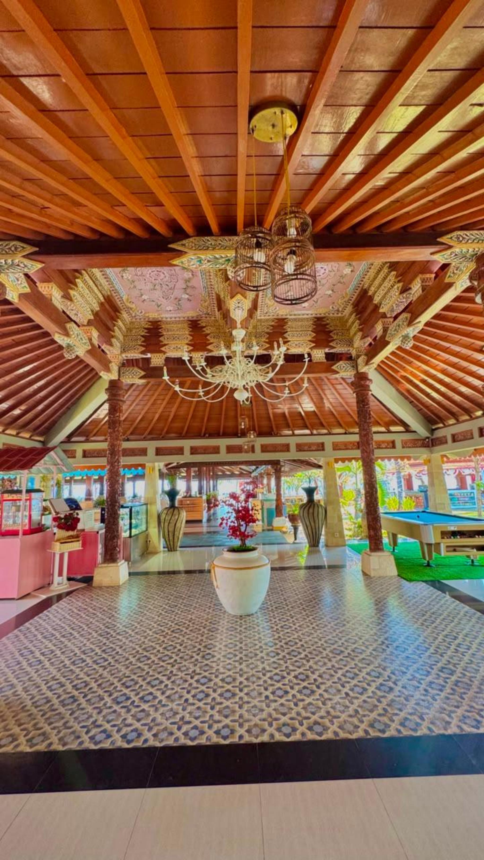 Exterior & Views 3, Queen Of The South Resort, Bantul