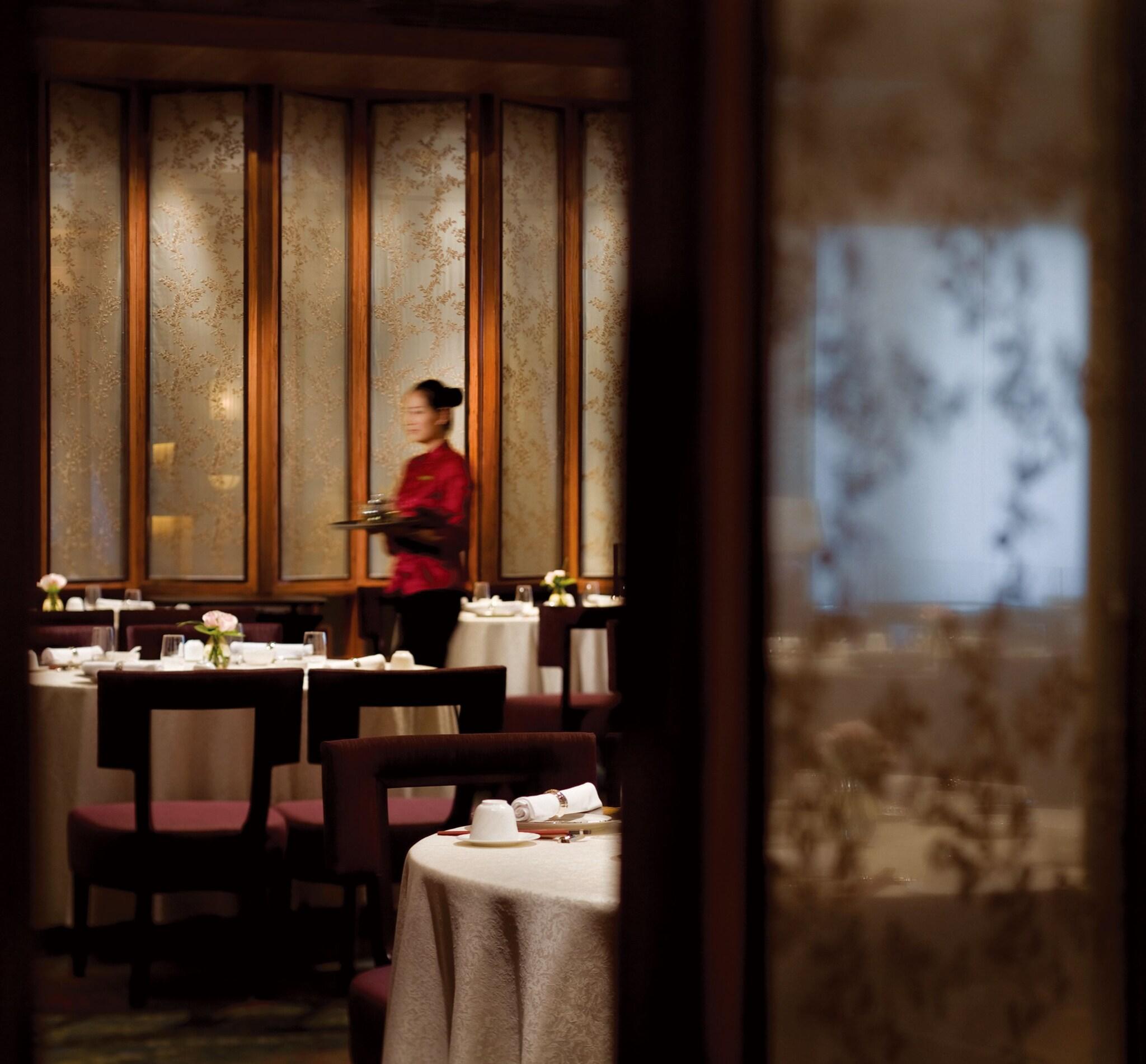 The Ritz-Carlton, Shenzhen by null