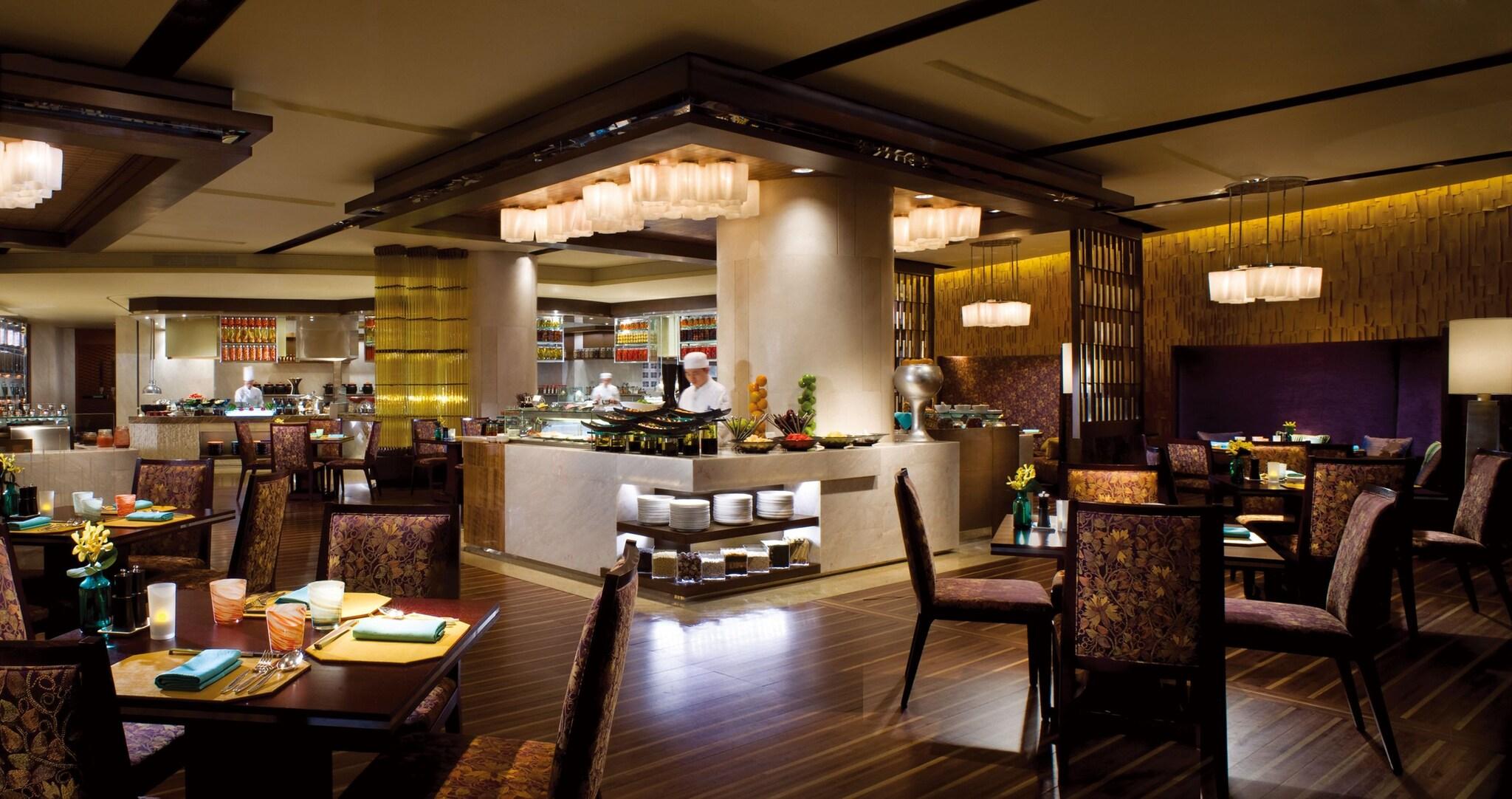 The Ritz-Carlton, Shenzhen by null