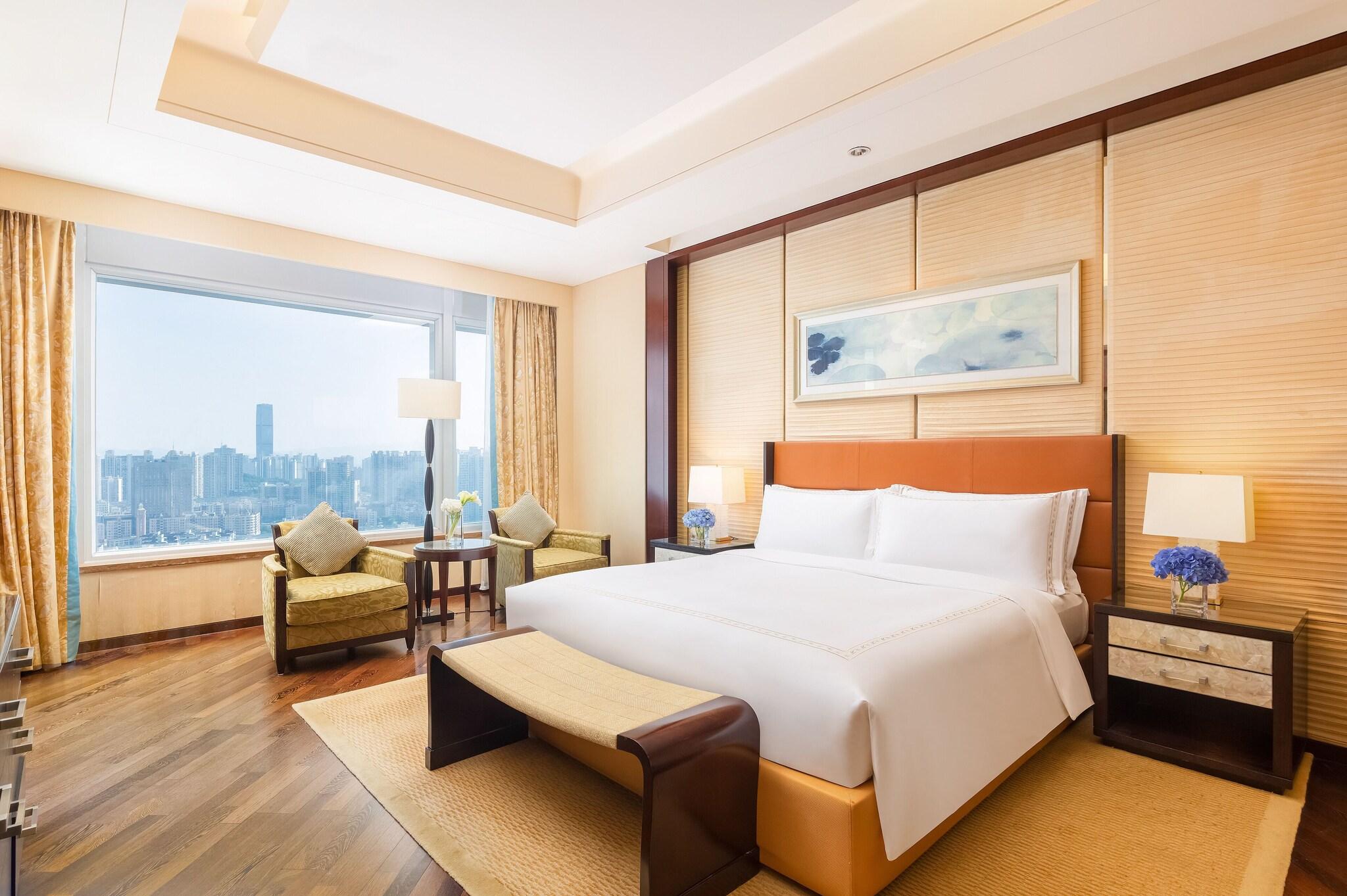 The Ritz-Carlton, Shenzhen by null
