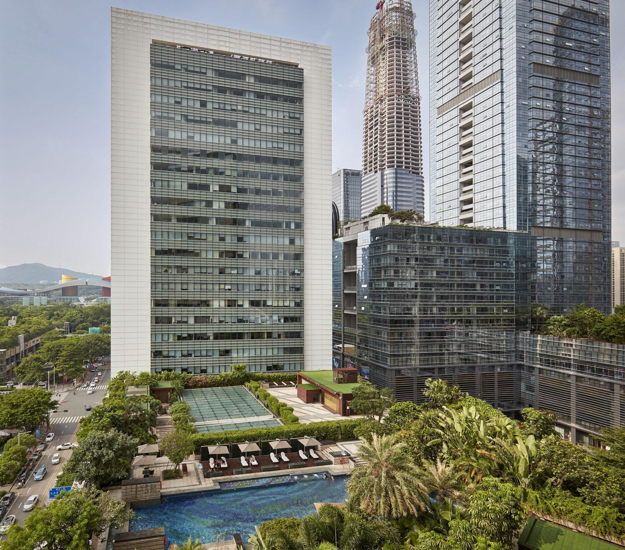 The Ritz-Carlton, Shenzhen by null