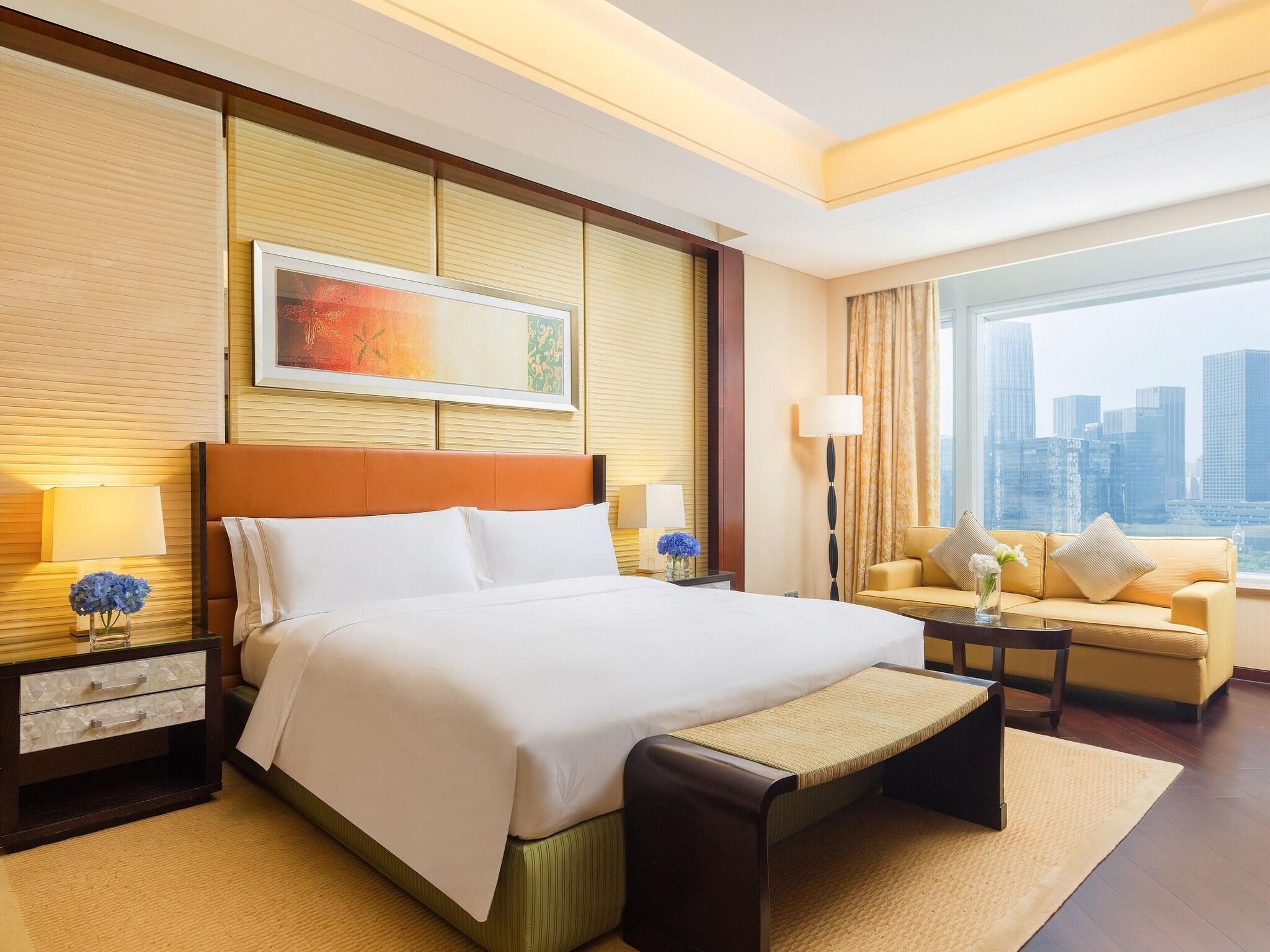 The Ritz-Carlton, Shenzhen by null