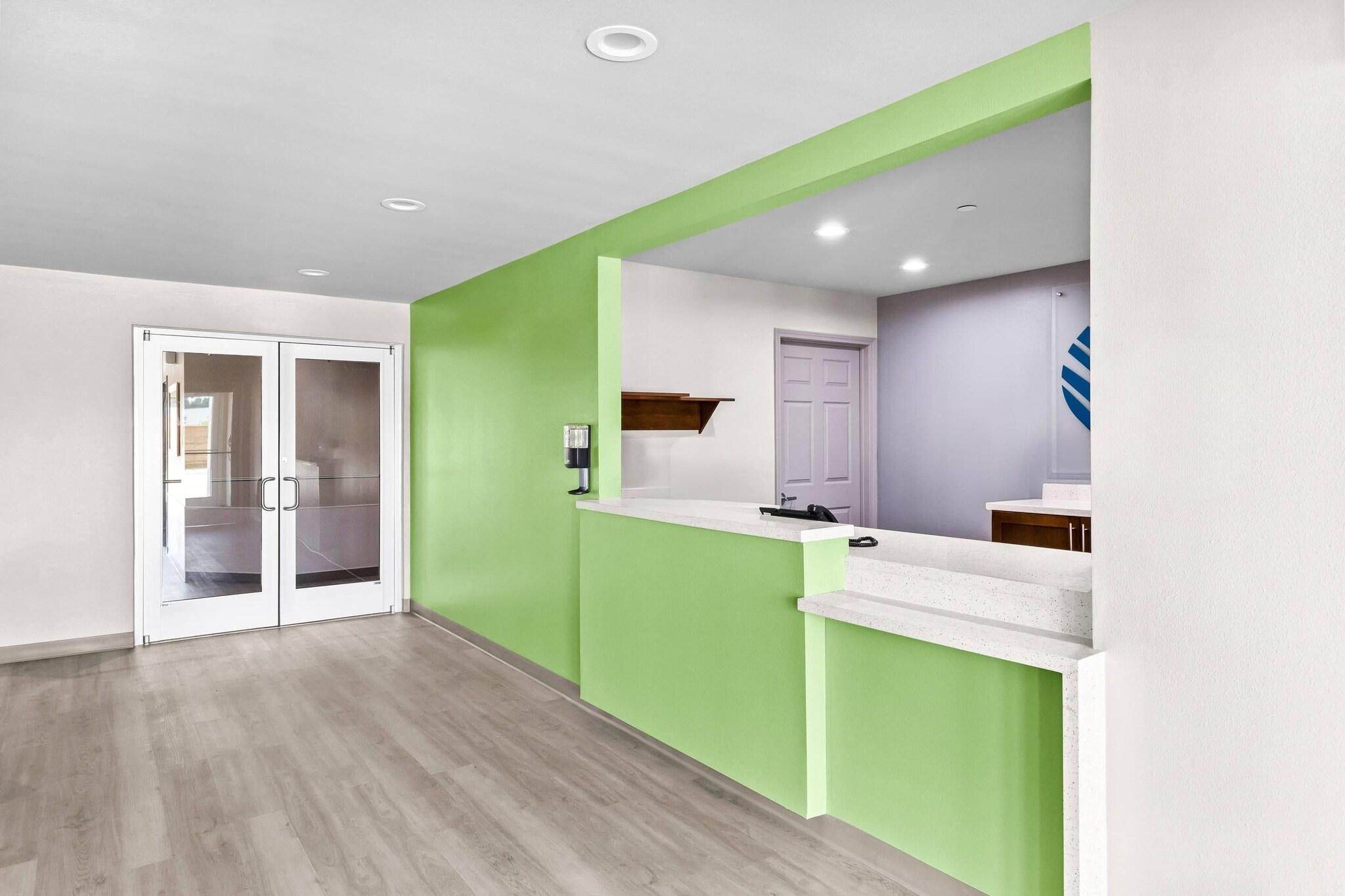 Woodspring Suites South Houston Hobby