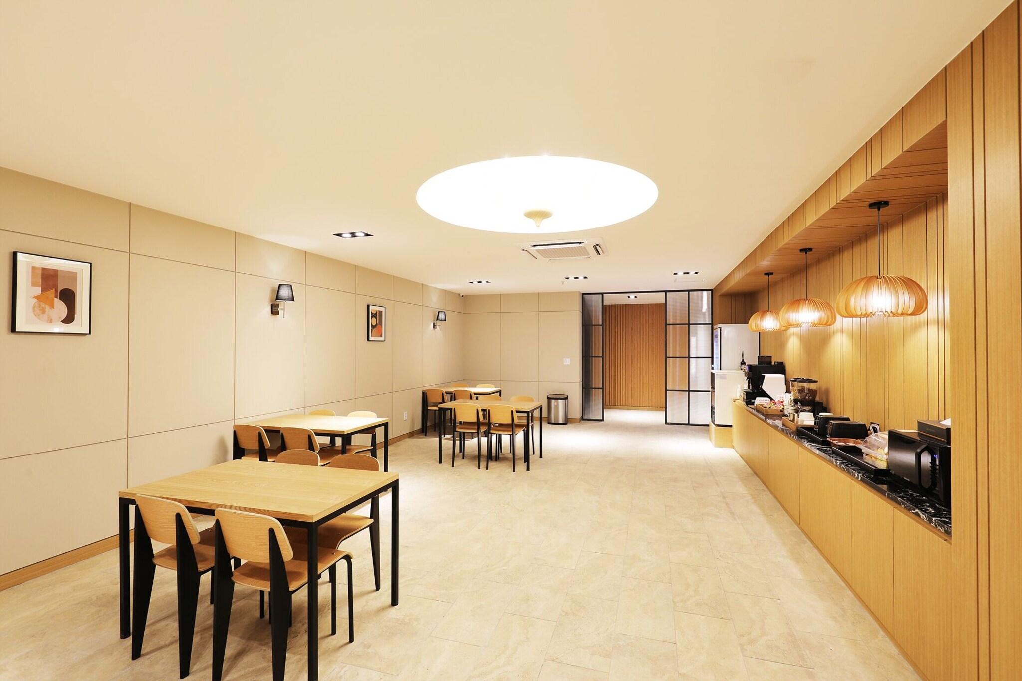 Mari Hotel Chungju